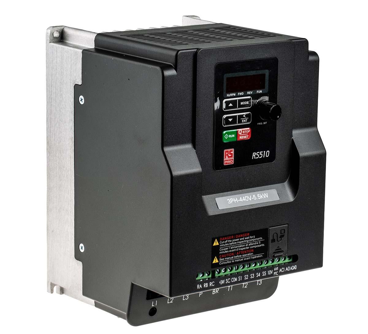 Produktfoto 1 von RS PRO, 3-Phasen Frequenzumrichter 5,5 kW, 380 → 480 V ac / 14,3 A 599Hz