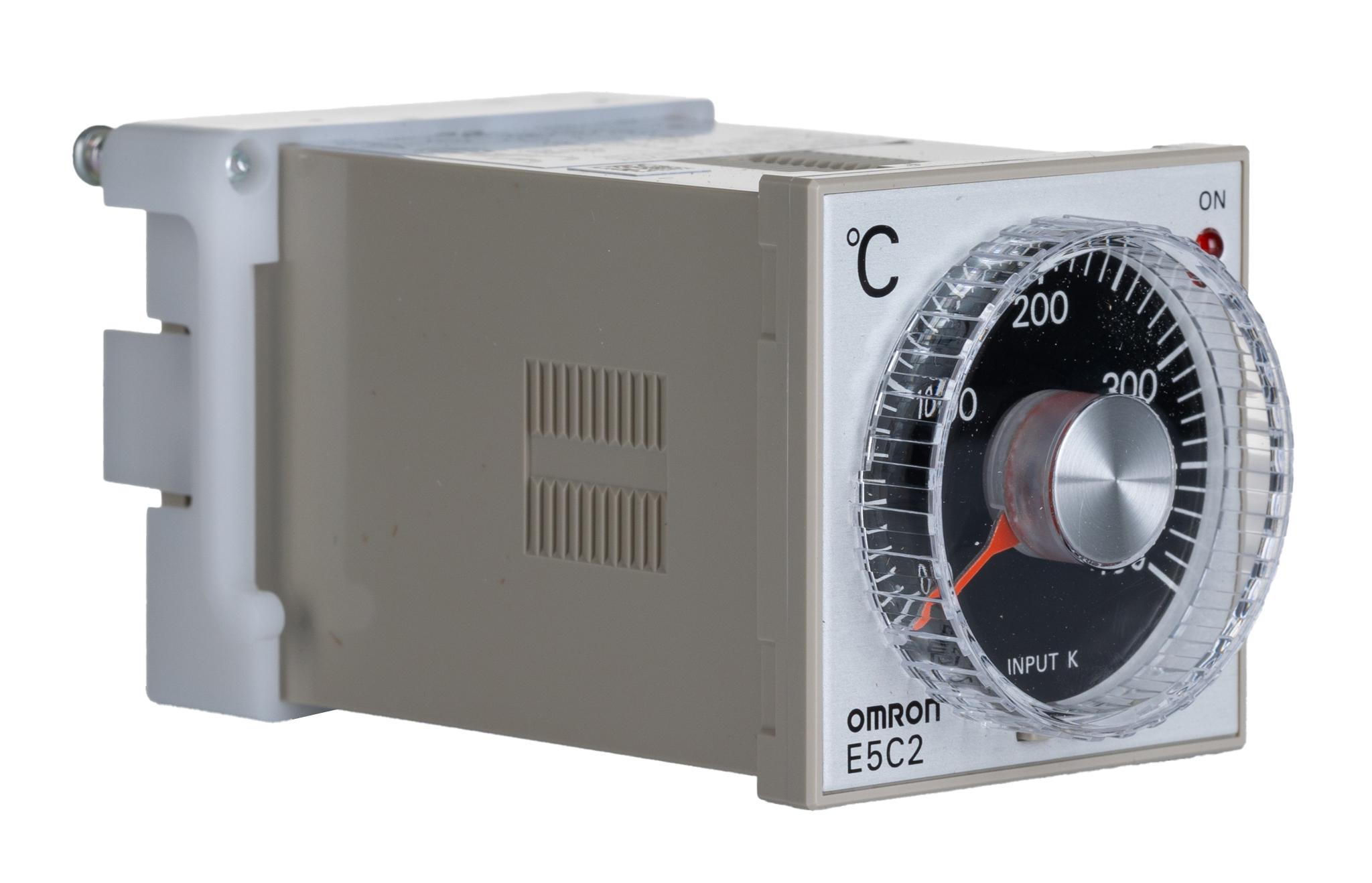 Produktfoto 1 von Omron E5C2 Zweipunkt-Temperaturregler/ Thermoelement, Typ K Eingang, 100 → 240 V ac, 48 x 48mm