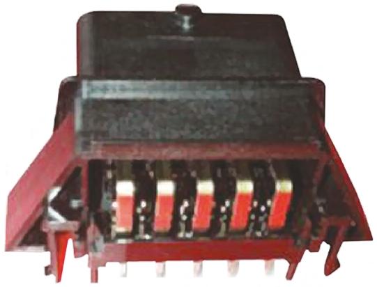 Produktfoto 1 von Molex CMC Automotive, Kfz-Steckverbinder, Stiftsockel, Stecker, 28-polig, Schwarz / 4-reihig, 21A