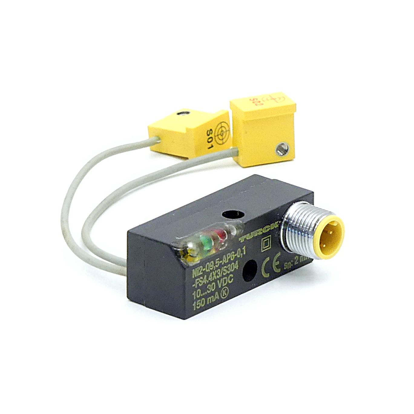 Produktfoto 1 von TURCK Induktiver Sensor Ni2-Q9,5-AP6-0,1-FS4.4X3/S304