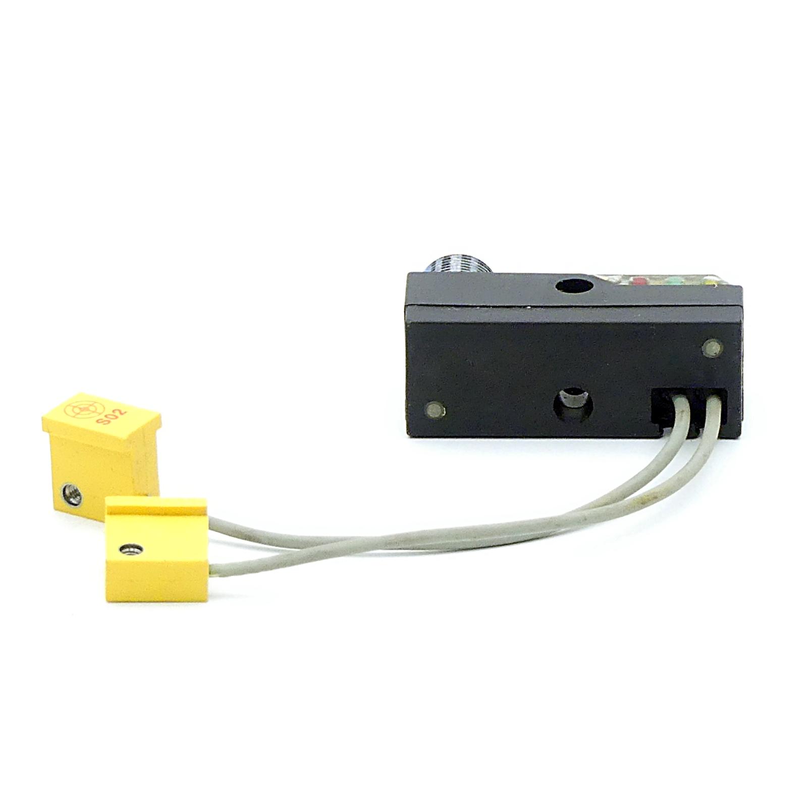 Produktfoto 4 von TURCK Induktiver Sensor Ni2-Q9,5-AP6-0,1-FS4.4X3/S304