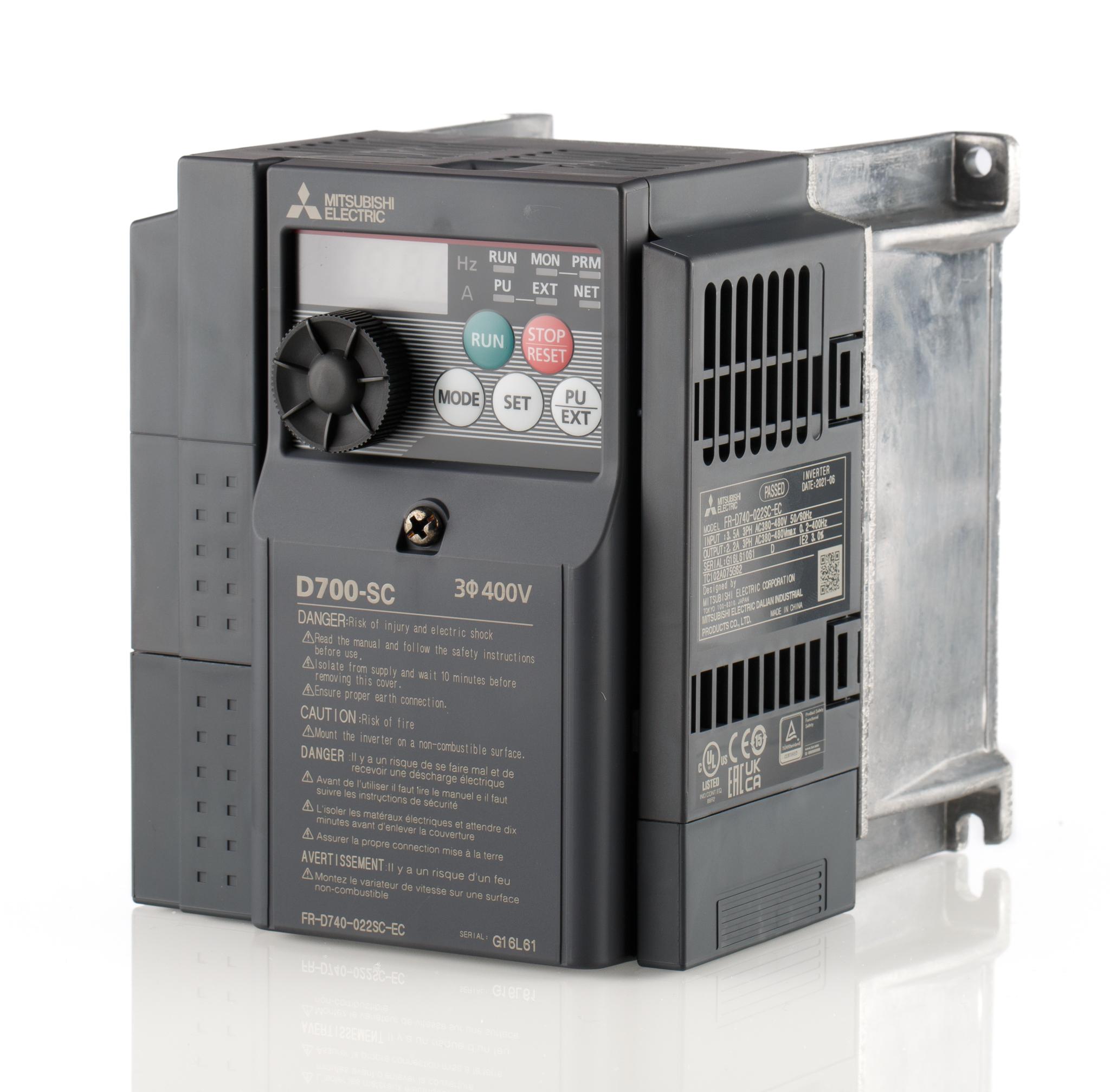 Produktfoto 1 von Mitsubishi FR-D740, 3-Phasen Frequenzumrichter 0,75 kW, 400 V ac / 2,2 A 0.2 → 400Hz für Wechselstrommotoren