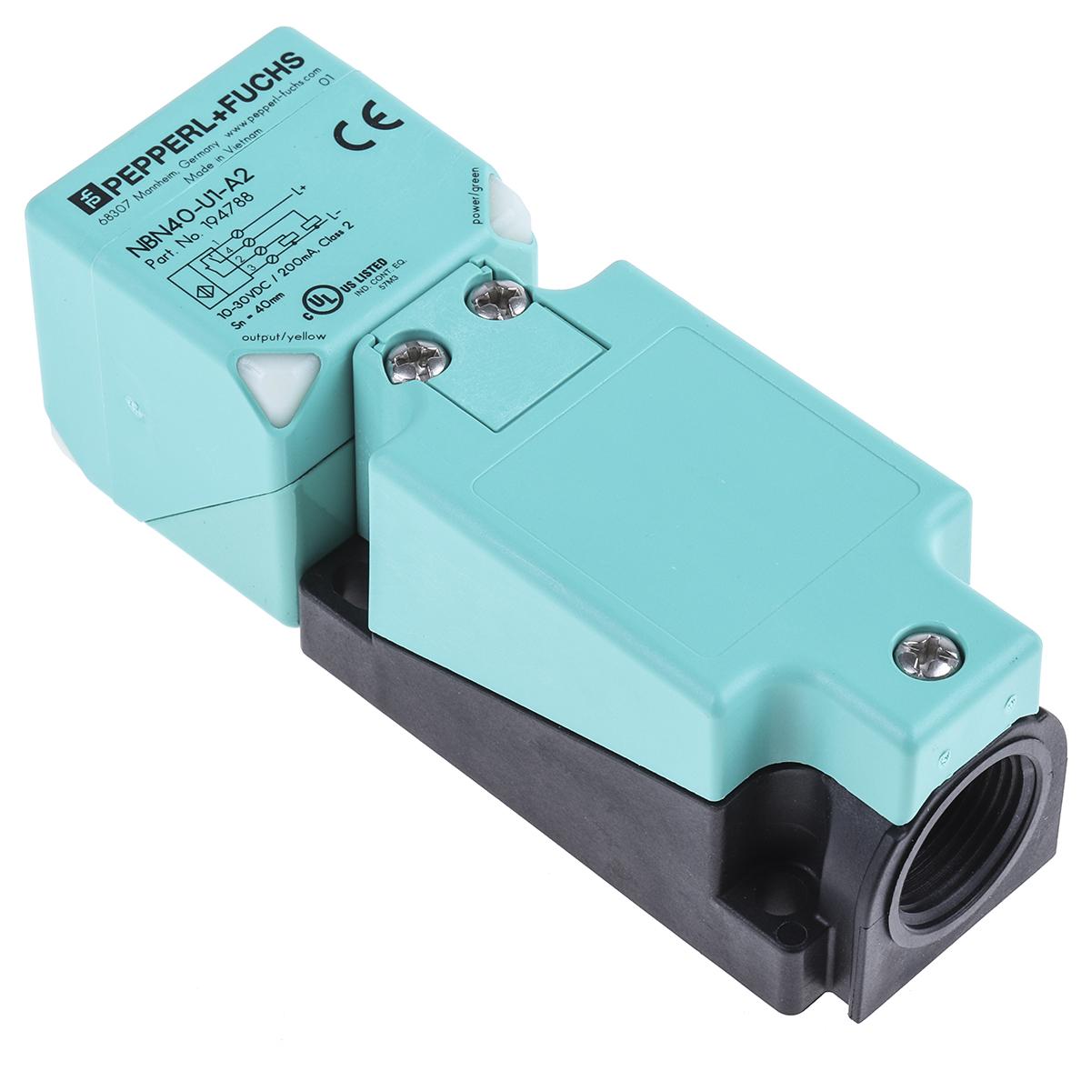 Pepperl + Fuchs Näherungssensor PNP 10 → 30 V dc / 200 mA, Kubisch 40 mm, IP68, IP69K