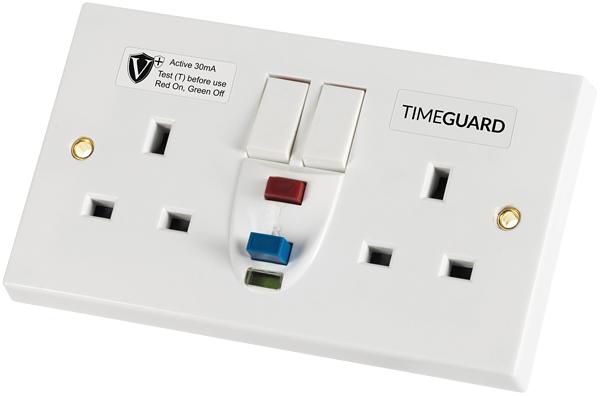 Produktfoto 1 von Timeguard FI-Dose Kunststoff aktiv Weiß Oberflächenmontage Geschaltet