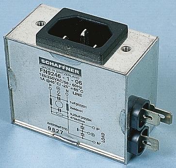 Produktfoto 1 von Schaffner IEC Filter Stecker, 250 V ac / 16A, Tafelmontage / Flachsteck-Anschluss