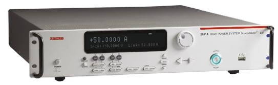 Keithley 2600 Sourcemeter 2000 W, ±100 mV → ±40 V / ±100 nA → ±50 A