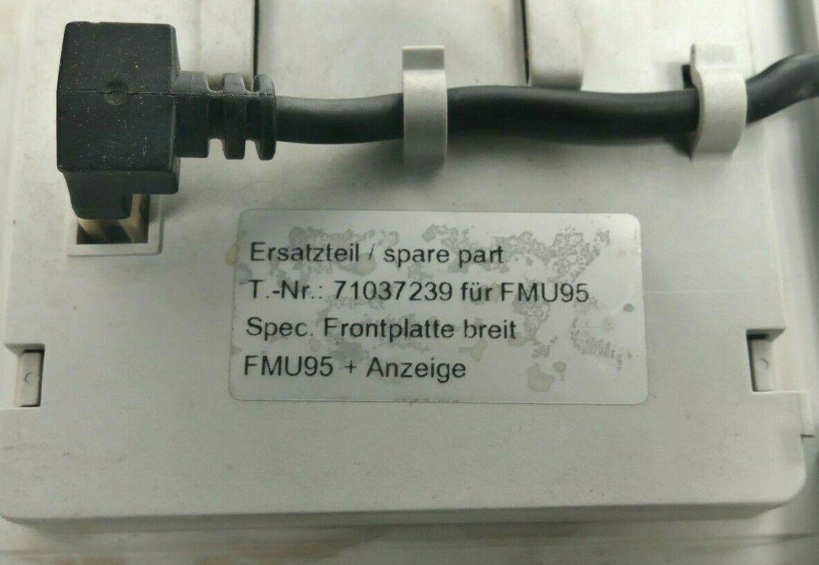 Produktfoto 2 von Endress+Hauser Frontplatte FMU95 | 71037239