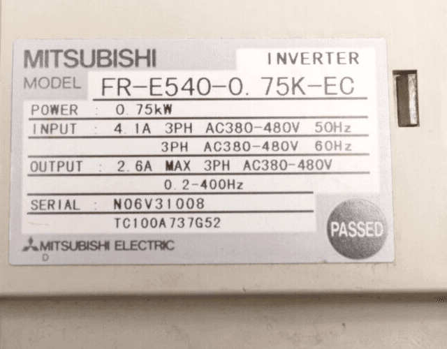 Produktfoto 3 von Mitsubishi E500 Umrichter FR-E540-0.75K-EC inkl. Rauschfilter FR-E5NF-H0.75K