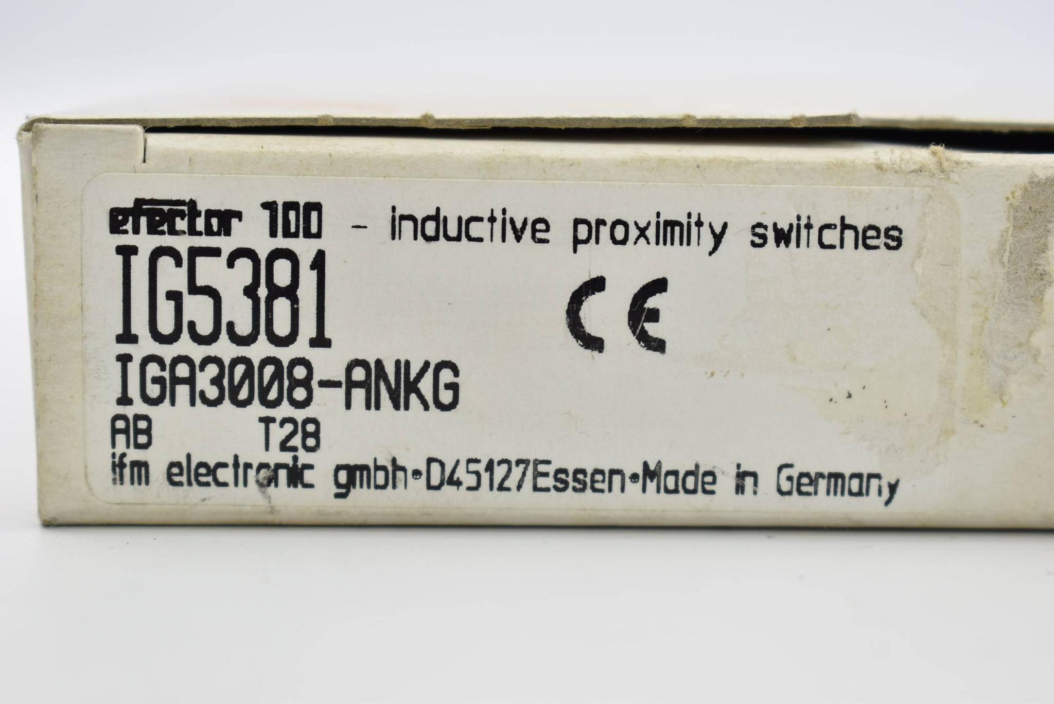 Produktfoto 2 von Ifm electronic efector 100 induktiver Näherungssensor IG5381 IGA3008-ANKG