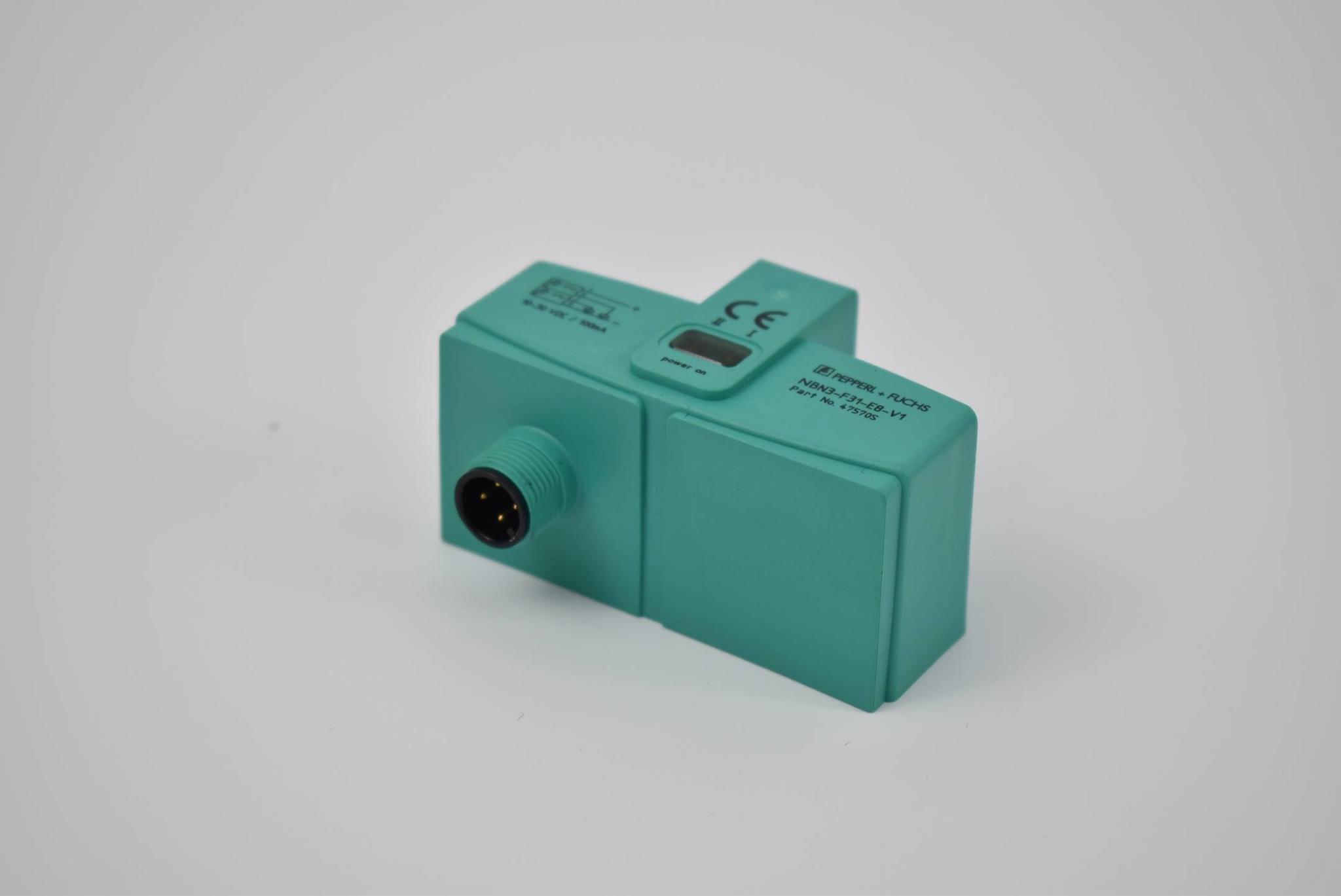 Produktfoto 1 von Pepperl+Fuchs induktiver Sensor NBN3-F31-E8-V1 ( 47570S ) 10-30VDc 100mA