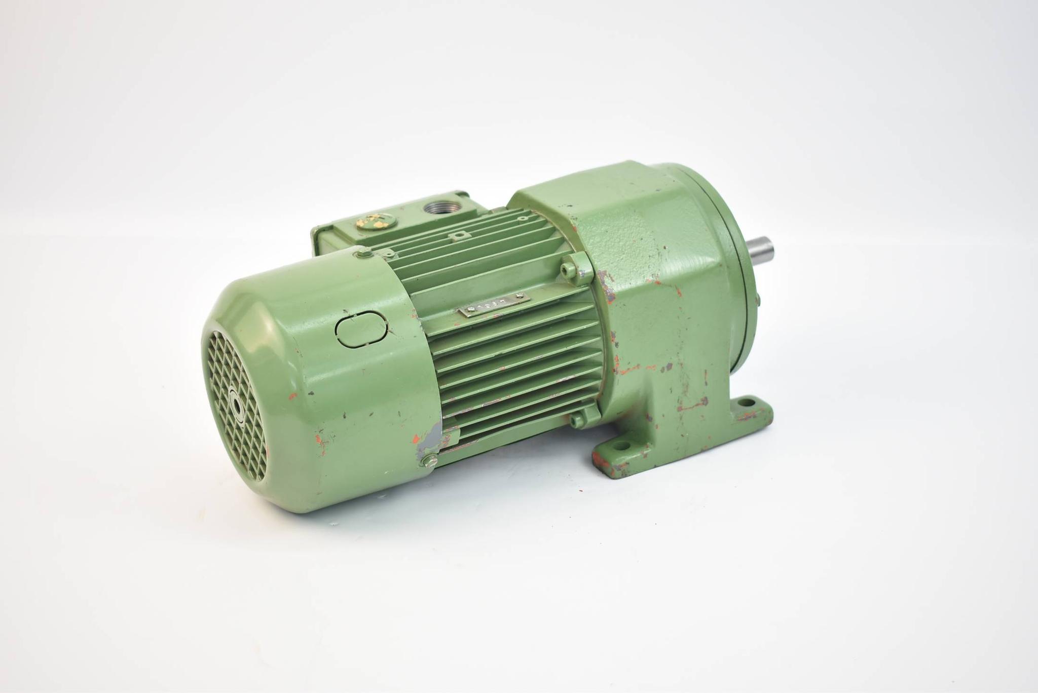 Produktfoto 1 von SEW eurodrive Getriebemotor R302D63N6B03 ( 0,12kW 900r/min. 50Hz )