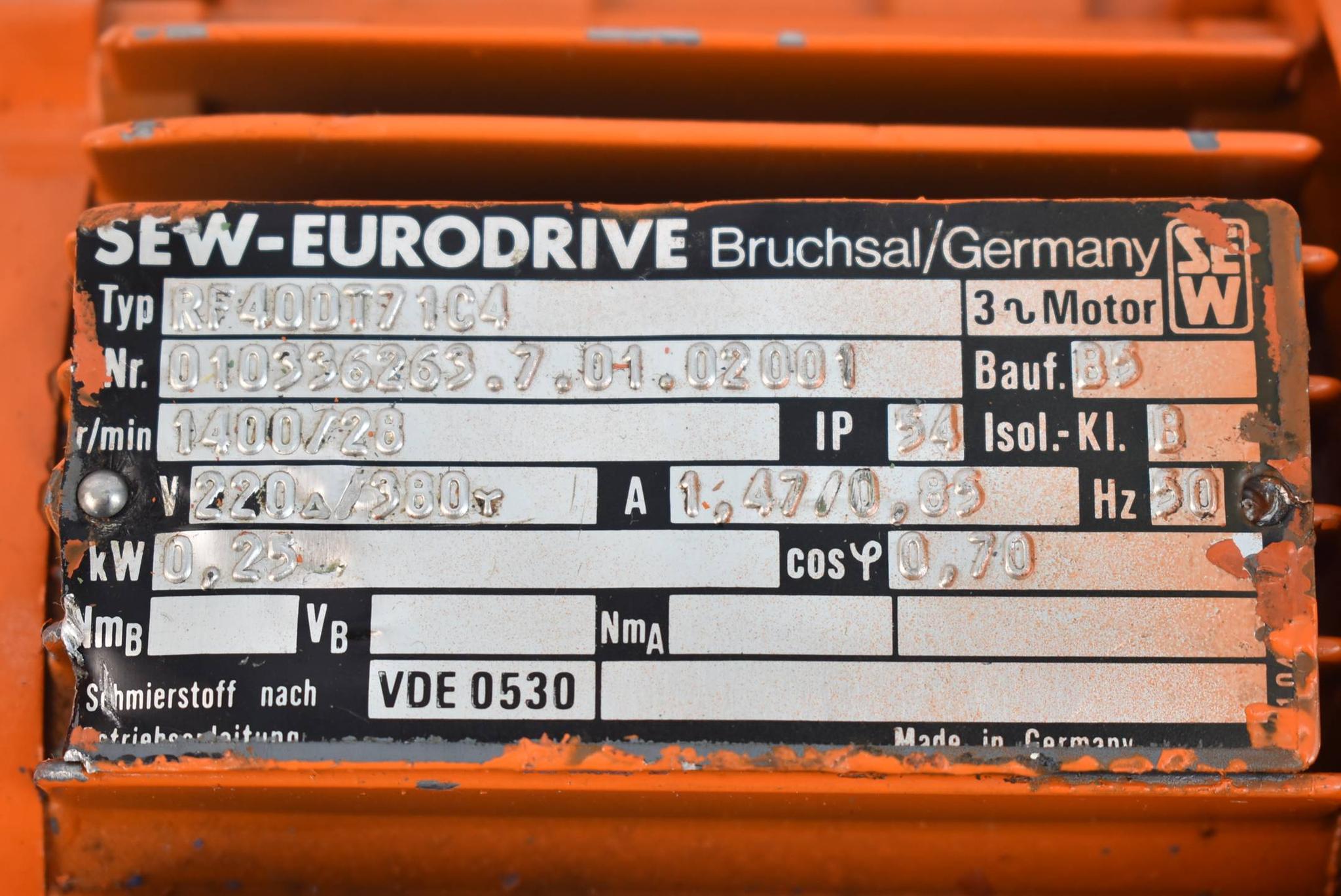 Produktfoto 3 von SEW eurodrive Getriebemotor RF40DT71C4 ( 0,25kW 1400r/min. 50Hz )