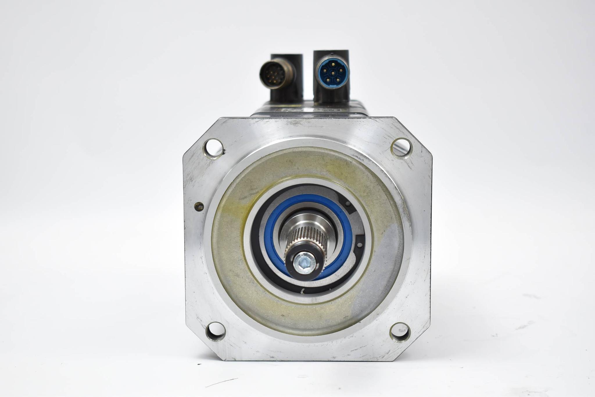 Produktfoto 2 von Kuka Servomotor 2,83kW 6,60A 168V 3000/3950rpm 1FK6081-6AF71-1ZZ9-Z S47