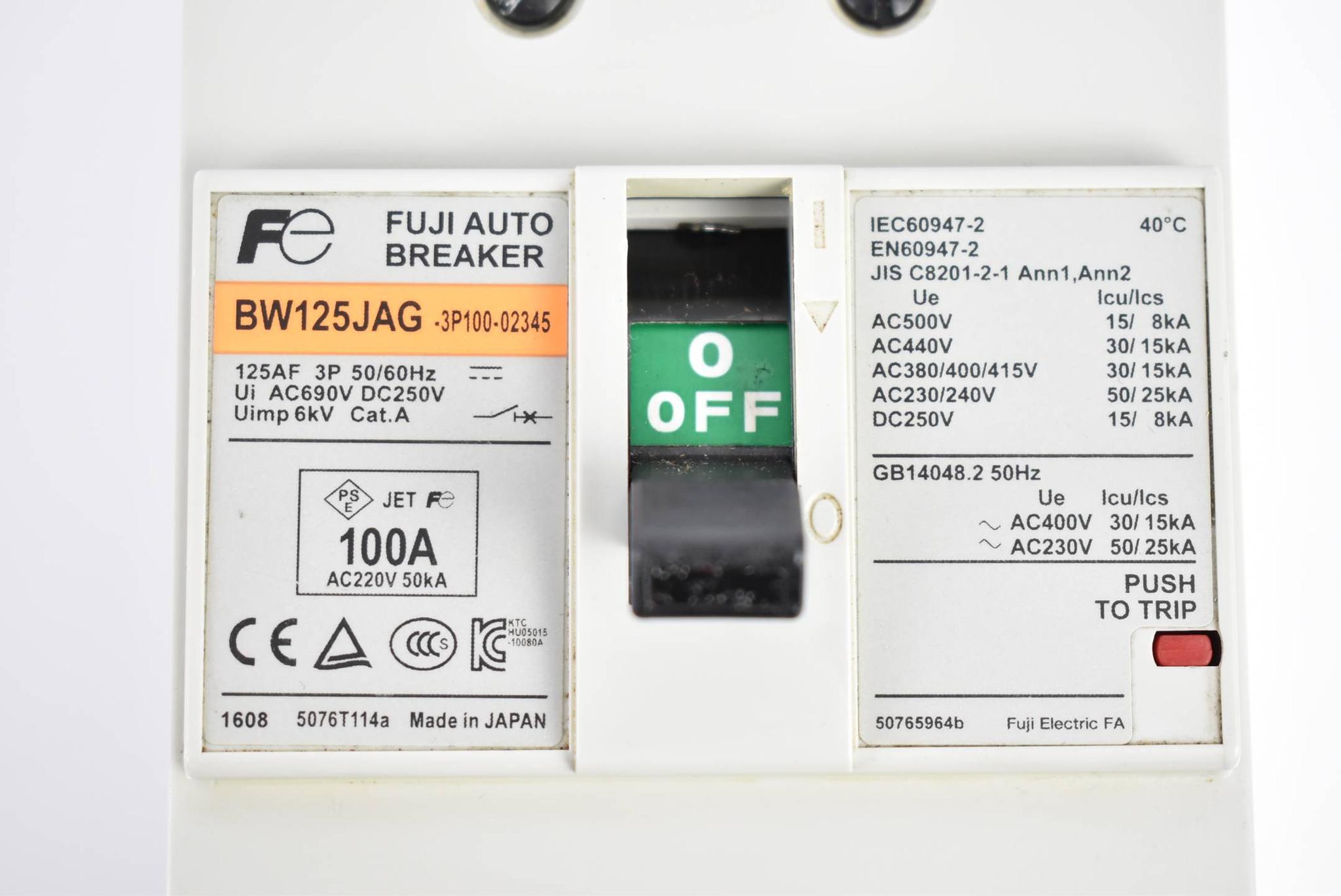 Produktfoto 2 von Fuji Electric Auto Breaker BW125JAG-3P100-02345