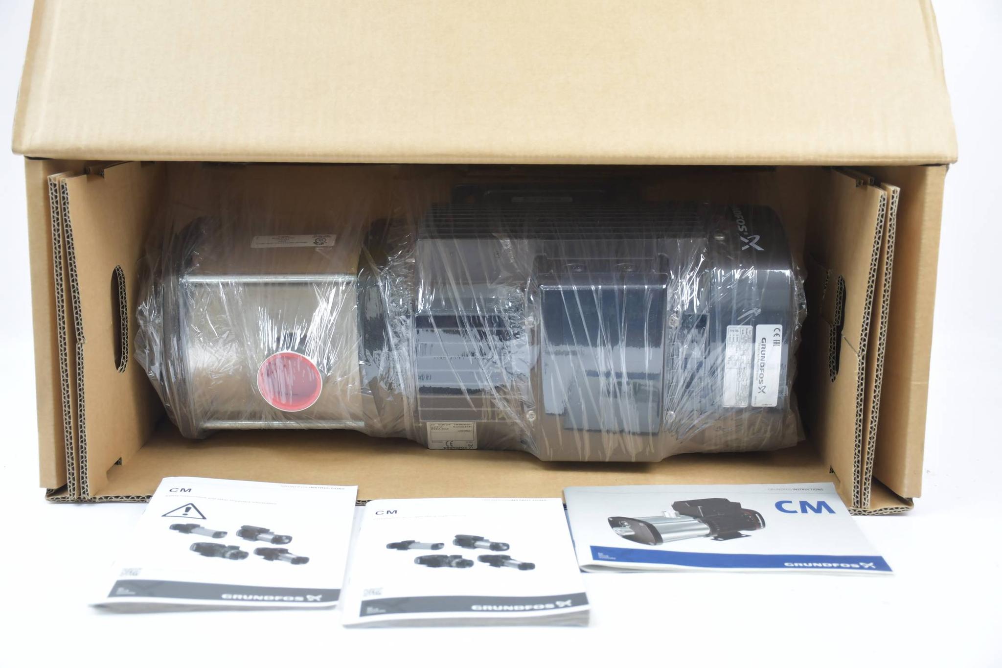 Grundfos Kreiselpumpe CM10-4 A-R-G-E-AQQEF-A-A-N ( A-98946033-P1-1707 )