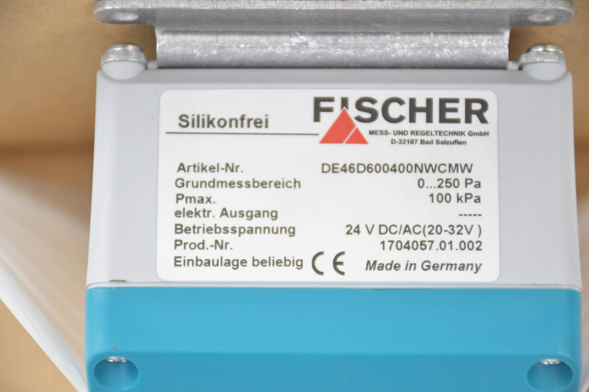 Produktfoto 2 von Fischer Digitaler Differenzdruckschalter/-transmitter DE46D600400NWCMW