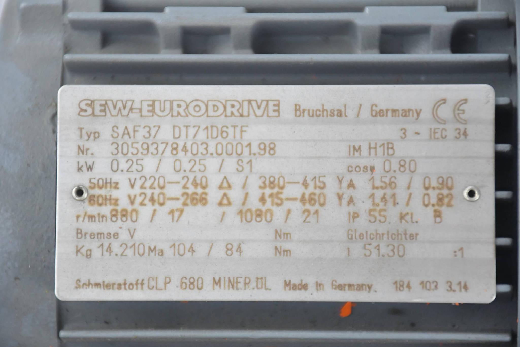 Produktfoto 2 von SEW-Eurodrive Getriebemotor SA37 DT71D6TF ( SA37DT71D6TF )