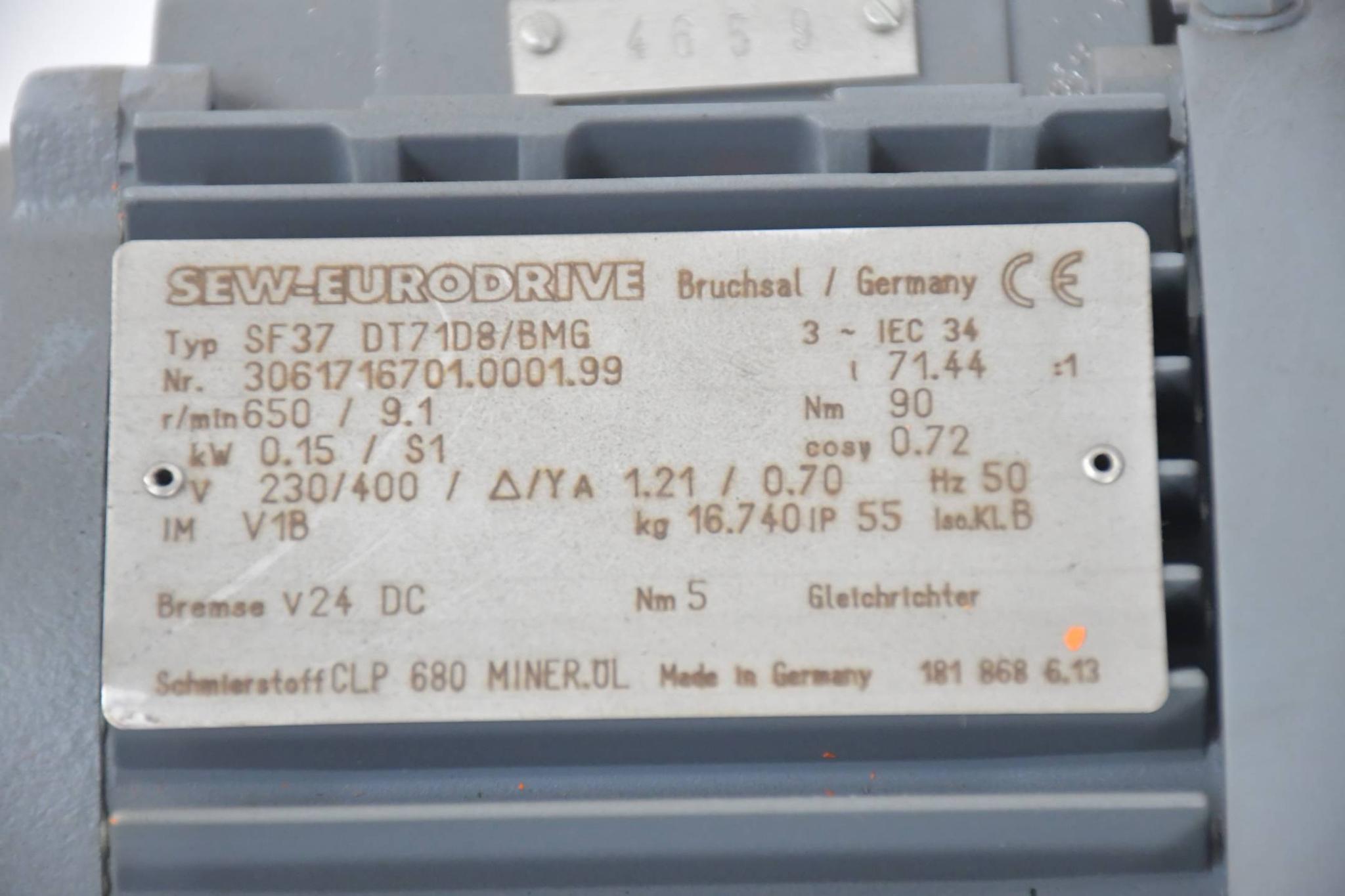 Produktfoto 2 von SEW-Eurodrive Getriebemotor SF37 DT71D8/BMG ( SF37DT71D8/BMG )