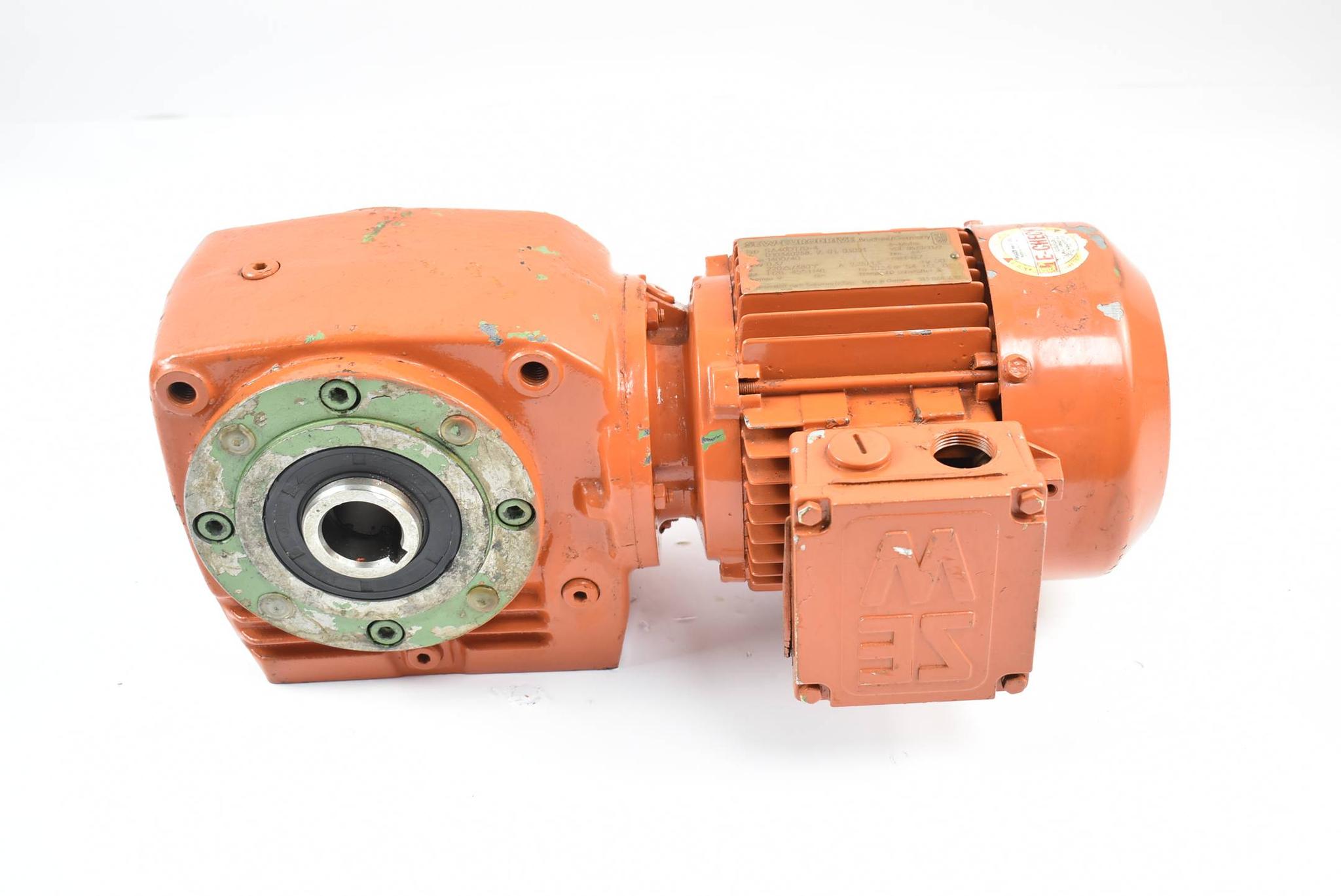 Produktfoto 2 von SEW 3 ~ Getriebemotor SA40DT7D-4