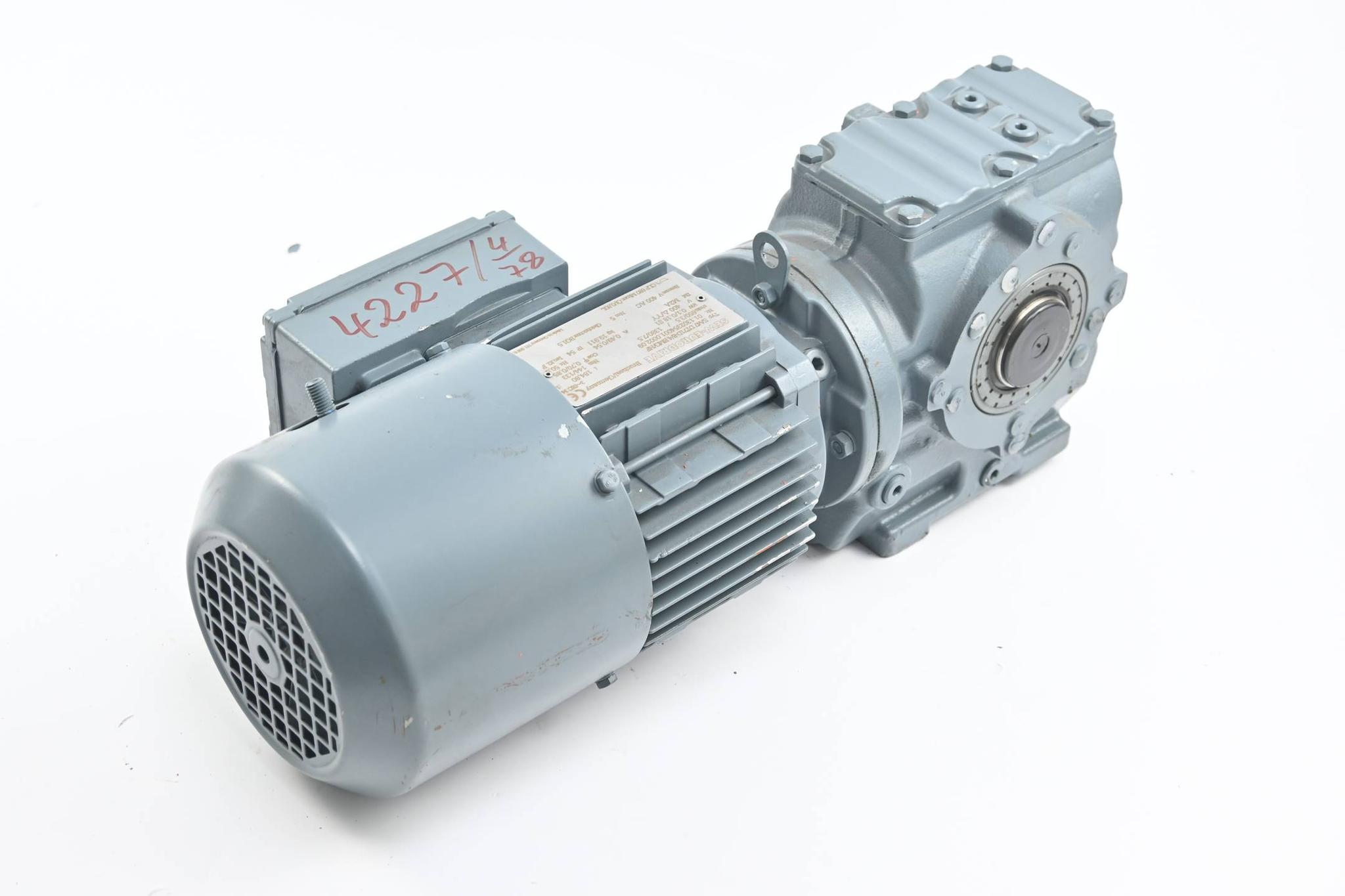 Produktfoto 1 von SEW Eurodrive Getriebemotor SA47 DT71D-8/4 BMG/HF ( SA47DT71D-8/4BMG/HF )