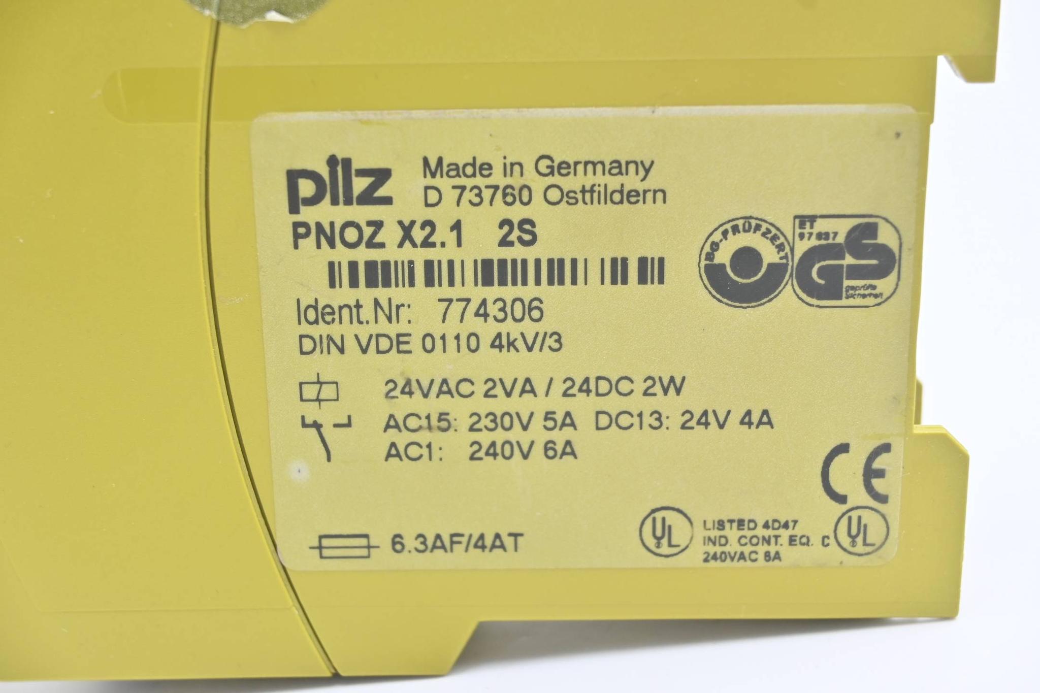 Produktfoto 3 von Pilz Sicherheitsrelais PNOZ X2.1 2S ( 774306 )