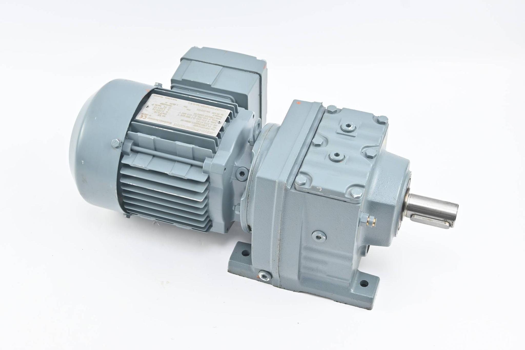 Produktfoto 1 von SEW Eurodrive Getriebemotor R37DT71D4/IS ( R37 DT71D4/IS ) 0,37kW 2,15/1,24A