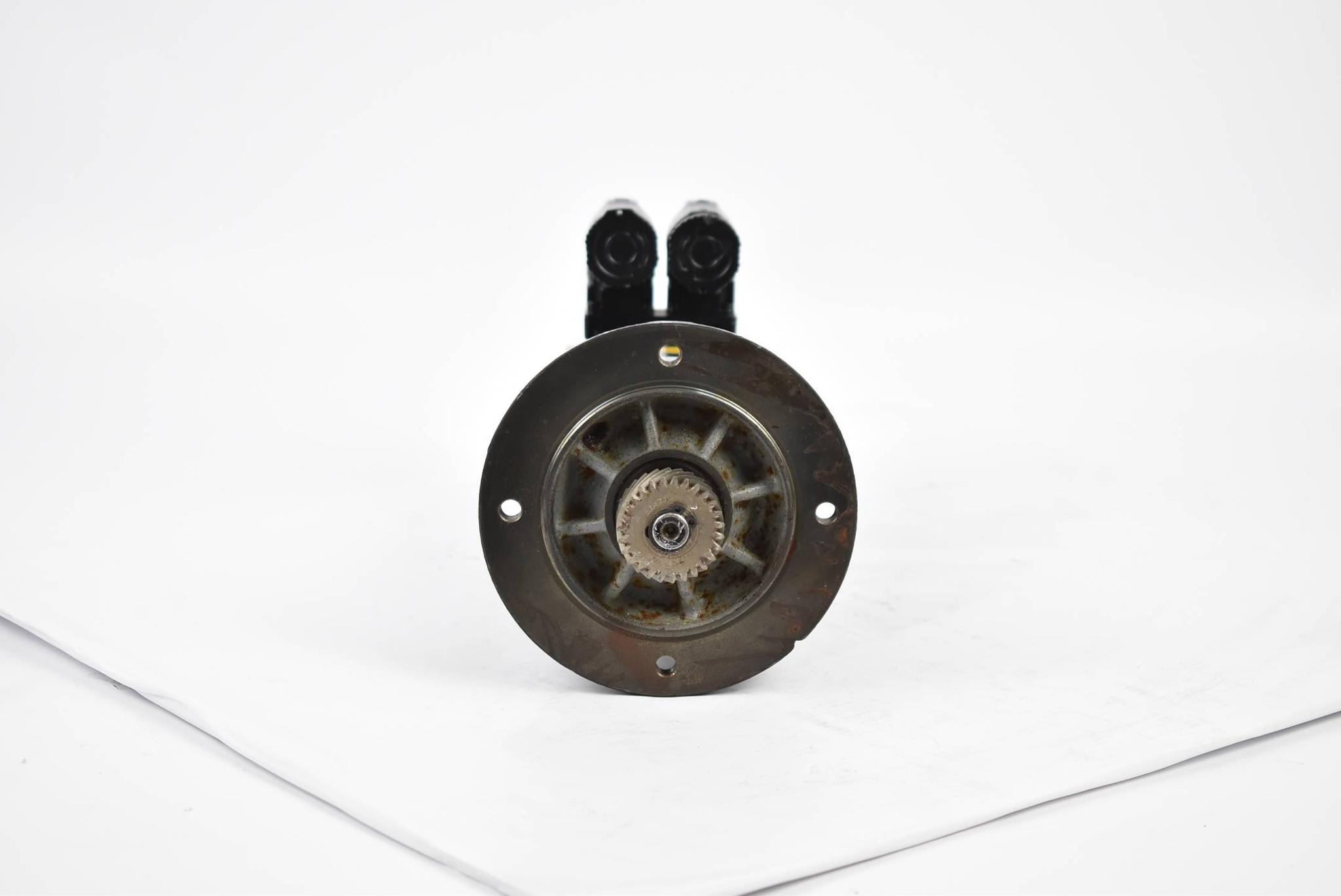 Produktfoto 1 von SEW Servomotor 2,4Nm 2,3A 4500rpm 400V K29B CMP50M/BP/KY/AS1H/SB1