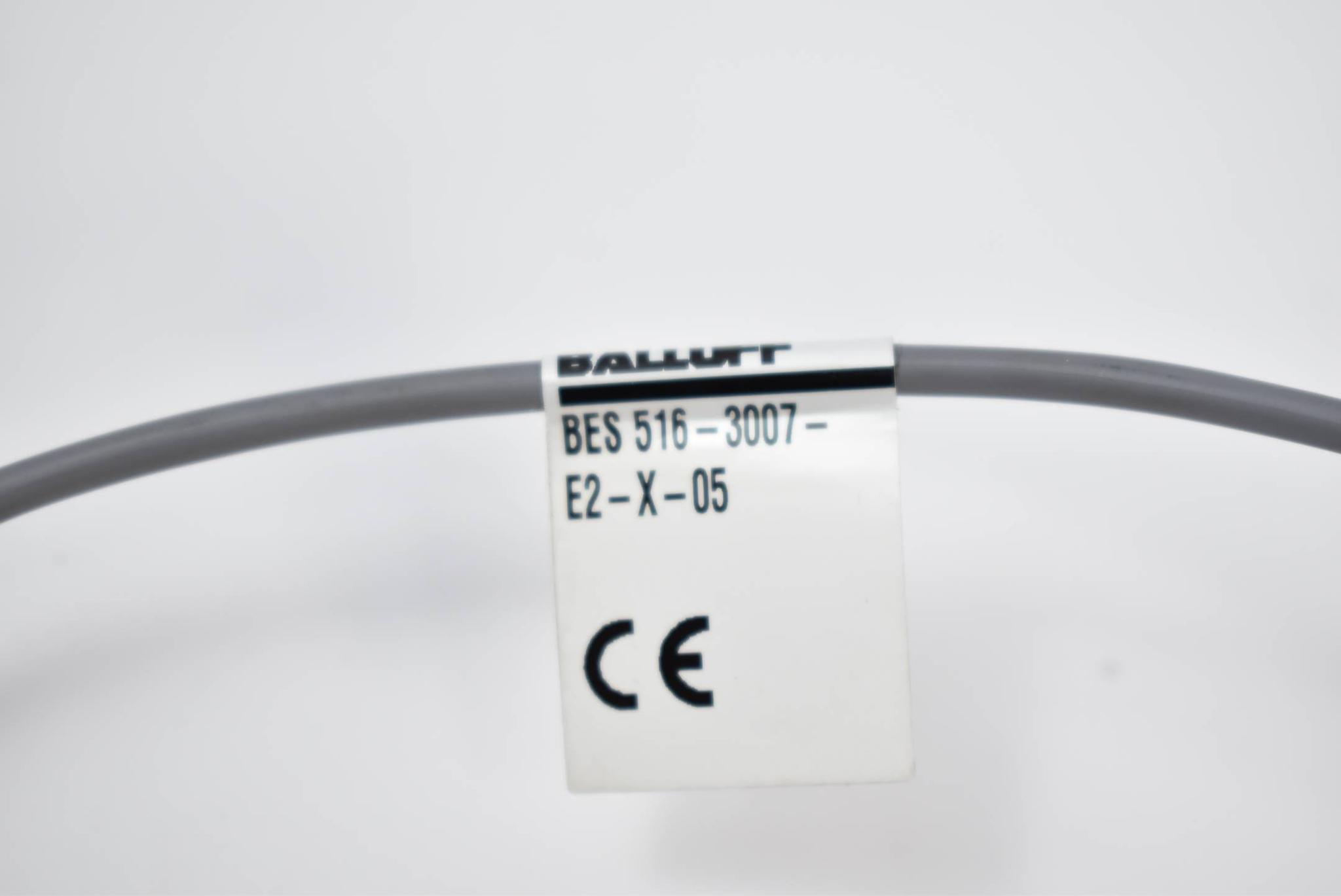 Produktfoto 1 von Balluff Induktiver Standardsensor BES 516-3007-E2-X-05