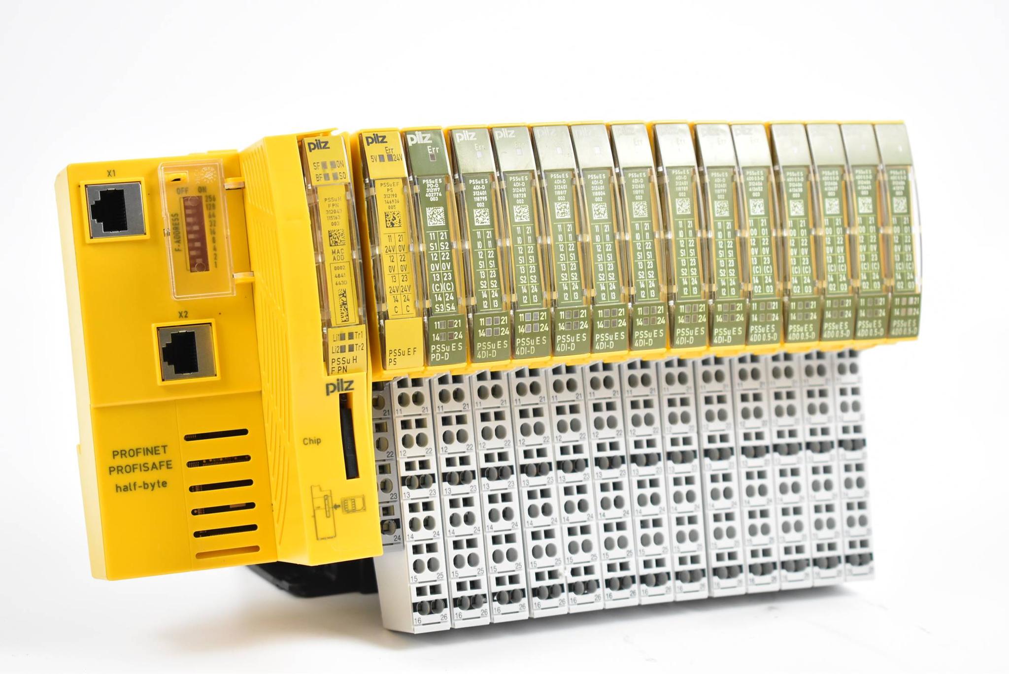 Pilz Steuerungssystem 312043 inkl. Digital Ein-/ Ausgabe Standard