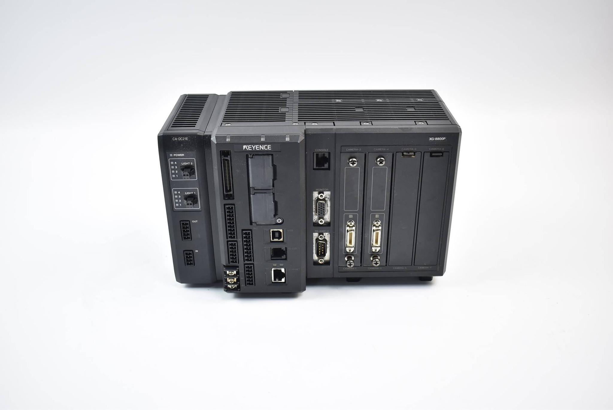 Produktfoto 2 von Keyence Mehrkamera Bildverarbeitungssystem/Steuergerät  XG-8800P inkl. CA-DC21E