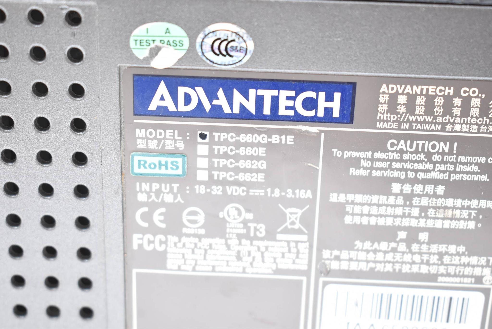 Produktfoto 2 von Advantech Panel PC 6.4"TFT LCD Display 18-32VDC 1,8-3,1A TPC-660G-B1E