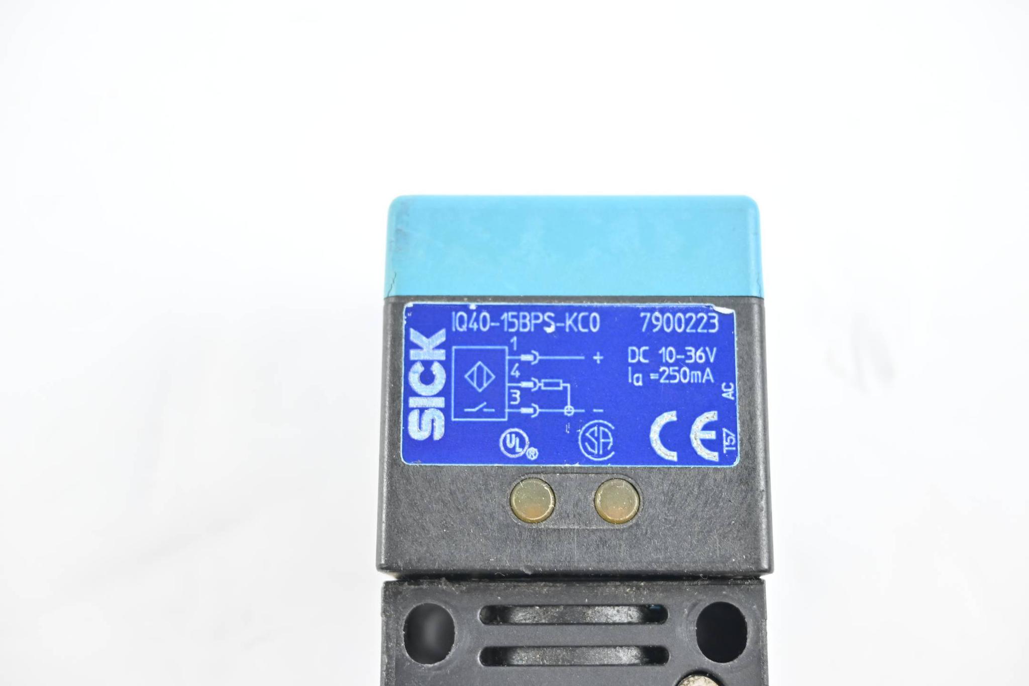 Produktfoto 3 von Sick Induktiver Näherungssensor IQ40-15BPS-KC0 ( 7900223 )