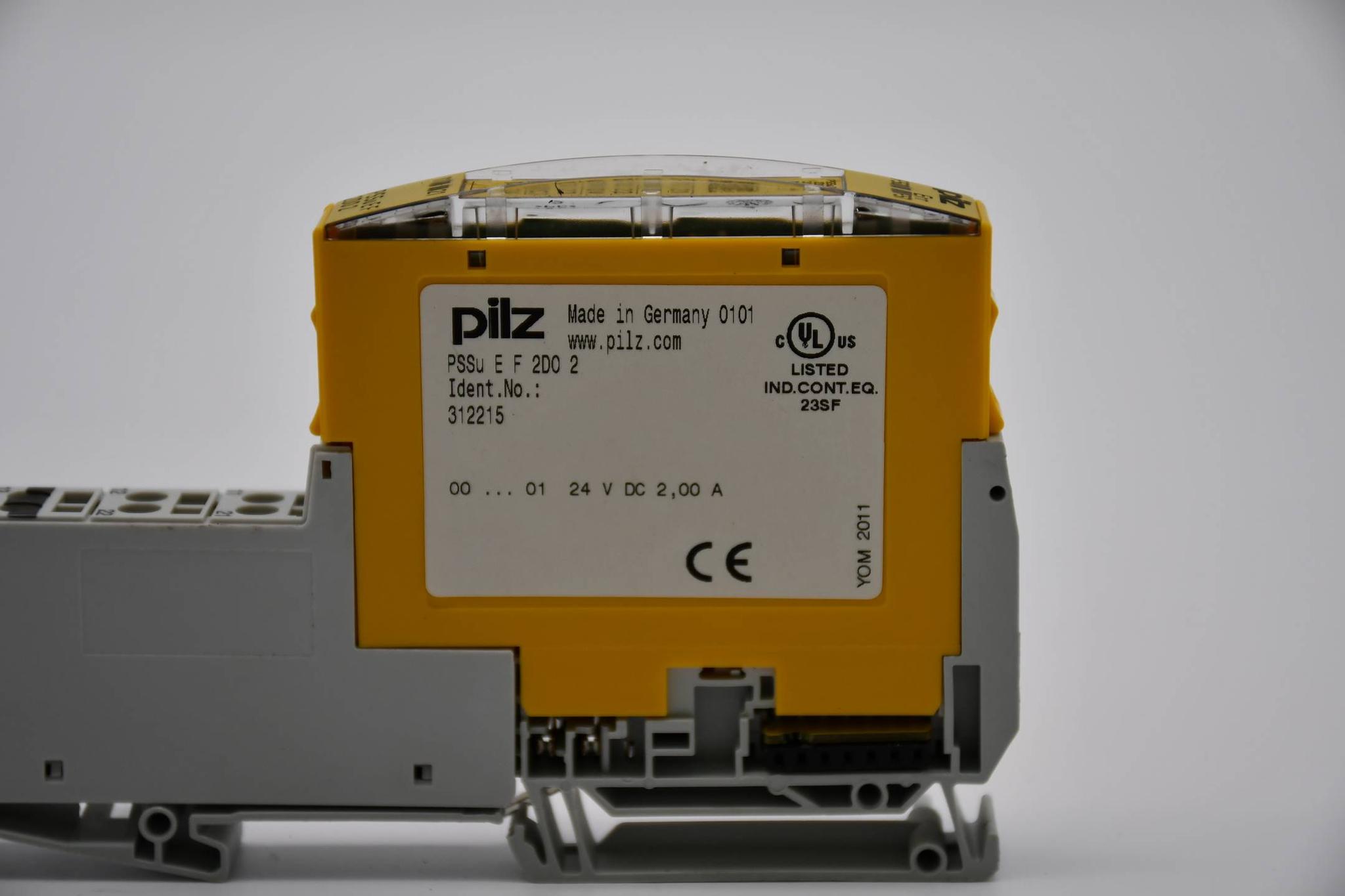 Produktfoto 4 von Pilz Elektronikmodul PSSu E F 2D0 2 ( 312215 ) + PSSu BP-C1 1/12C ( 312623 )