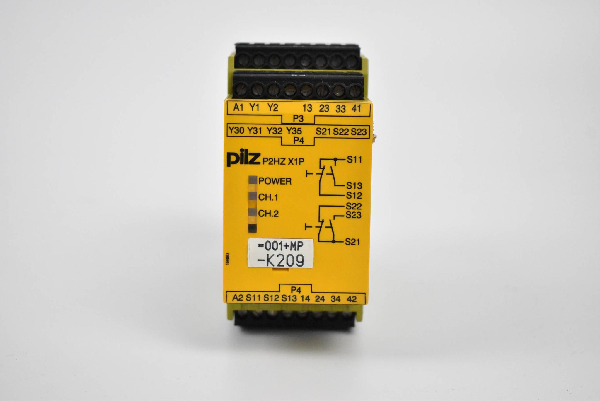 Pilz P2HZ X1P 3n/o 1n/c 2so Sicherheitsrelais ( 777340 )