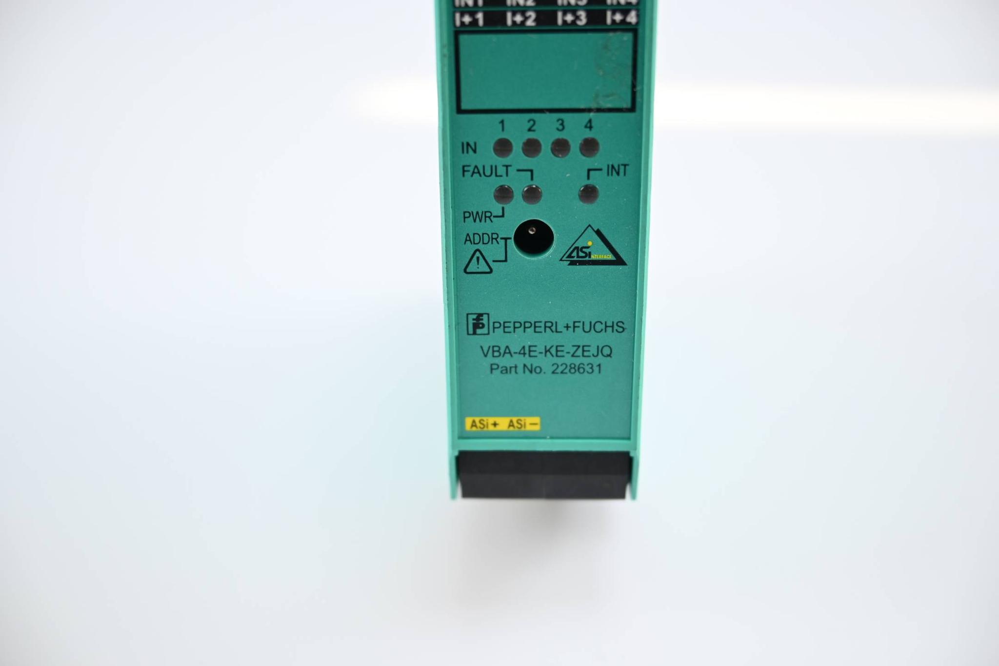 Produktfoto 2 von Pepperl+Fuchs AS-Interface-Sensor-/Aktuatormodul VBA-4E-KE-ZEJQ ( 228631 )