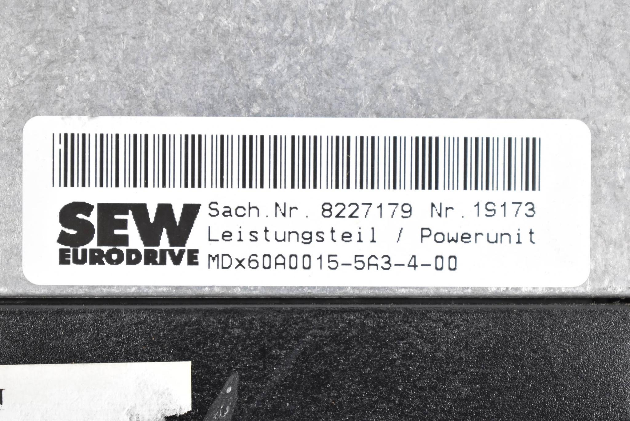 Produktfoto 4 von SEW eurodrive Movidrive MDV60A0015-5A3-4-00 + MDX60A0015-5A3-4-00 + Karten