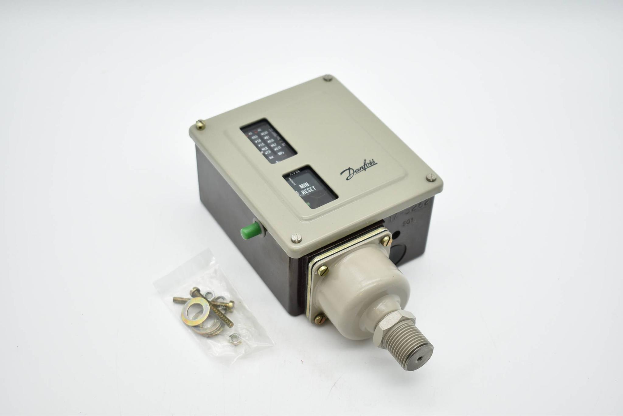 Produktfoto 1 von Danfoss Pressure Control RT 33B ( 017-5262 )