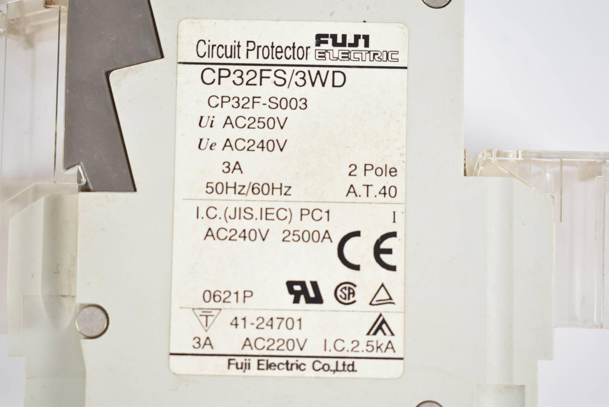 Fuji Electric Circuit Protector CP32FS/3WD ( CP32F-S003 )