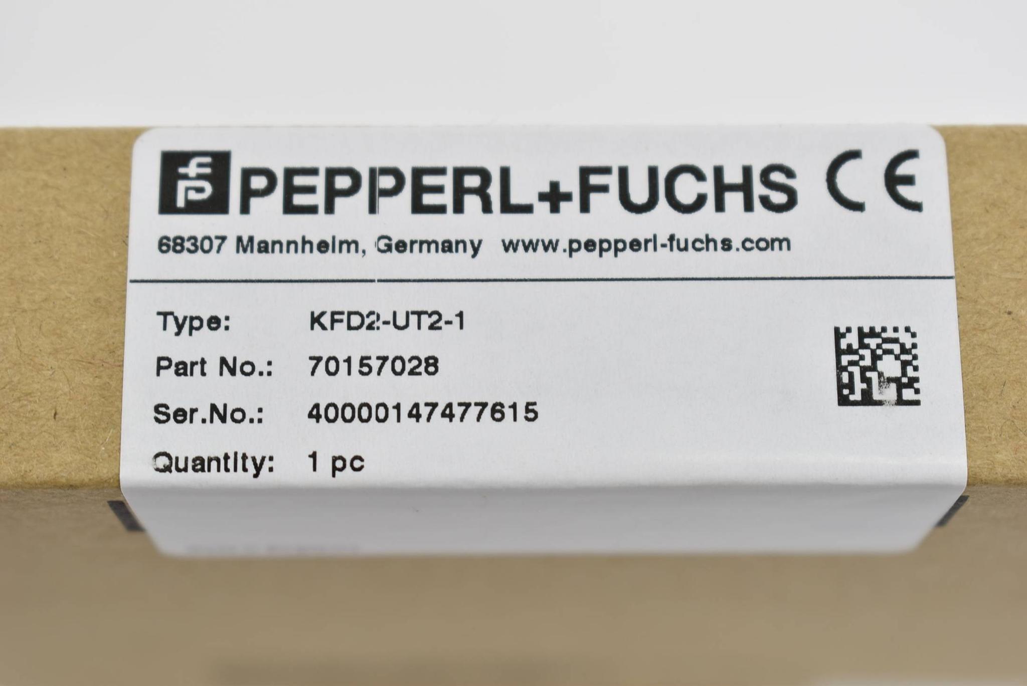 Produktfoto 2 von Pepperl+Fuchs universeller Temperaturumformer KFD2-UT2-1 ( 70157028 )