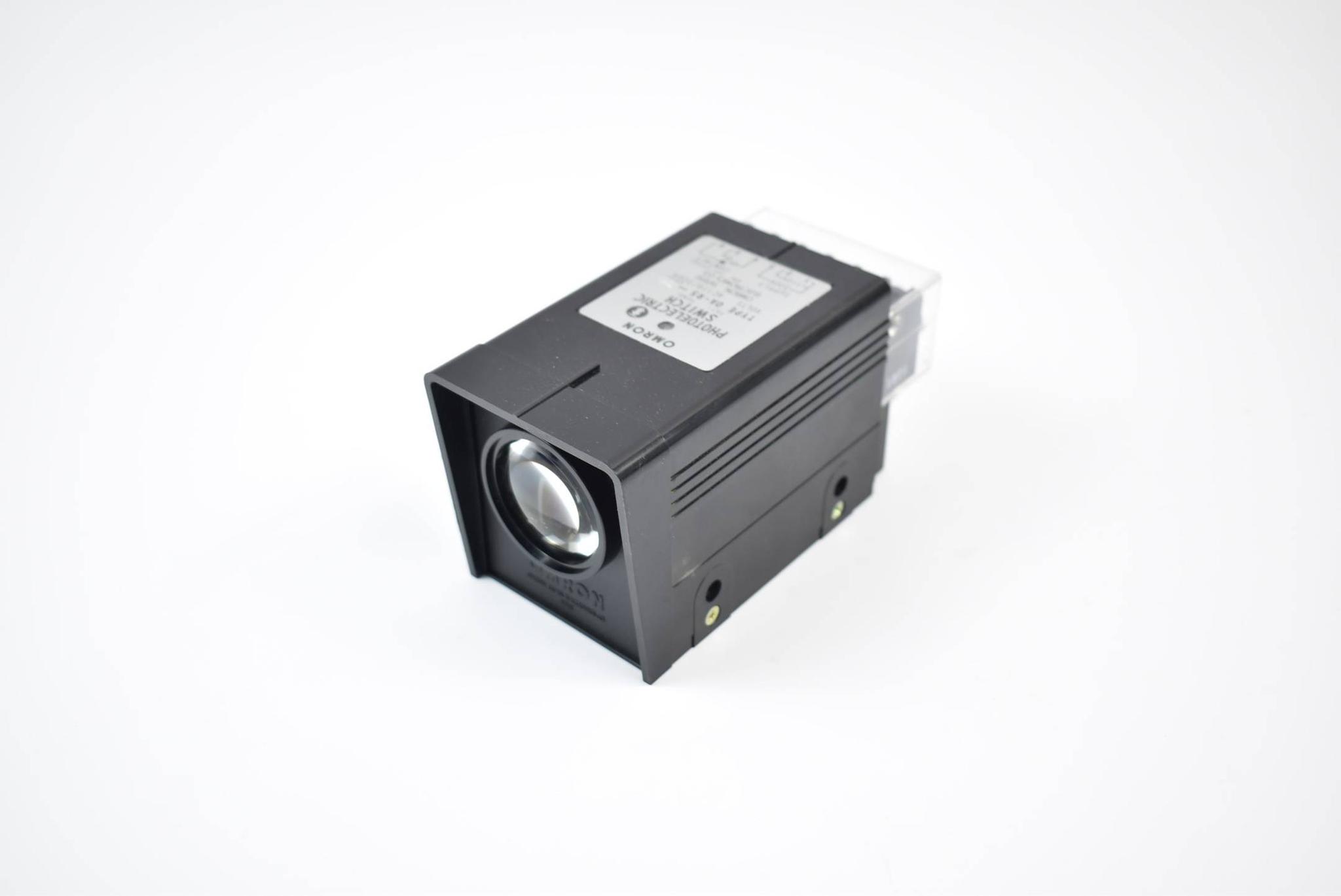 Produktfoto 1 von Omron Photoelectric Switch OA-R5-30 ( AC 110 / 220 V ) 0A-R5-30