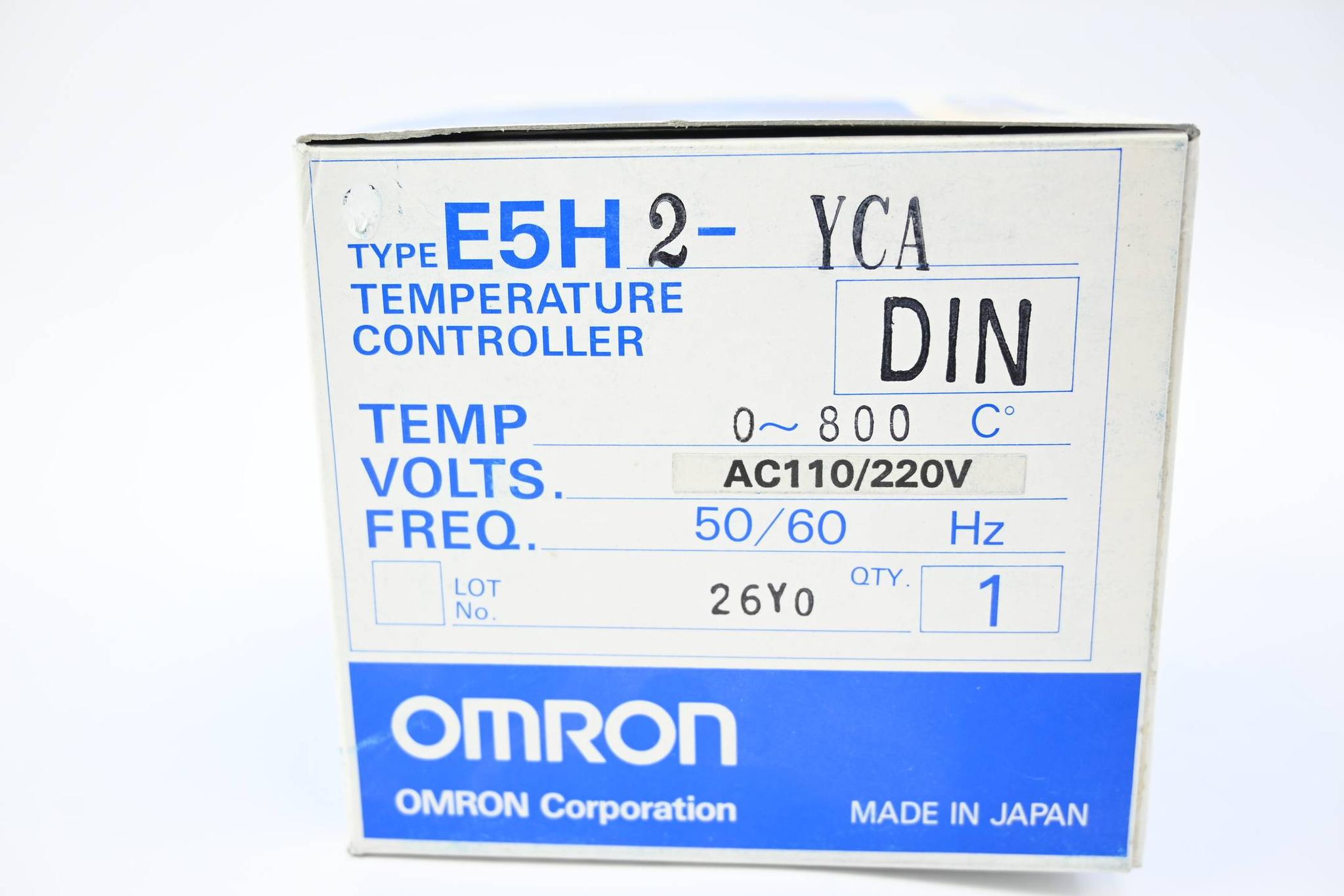 Produktfoto 3 von Omron Temperatur Controller 0-800°C 110/220 VAC ( E5H2-YCA-DIN )