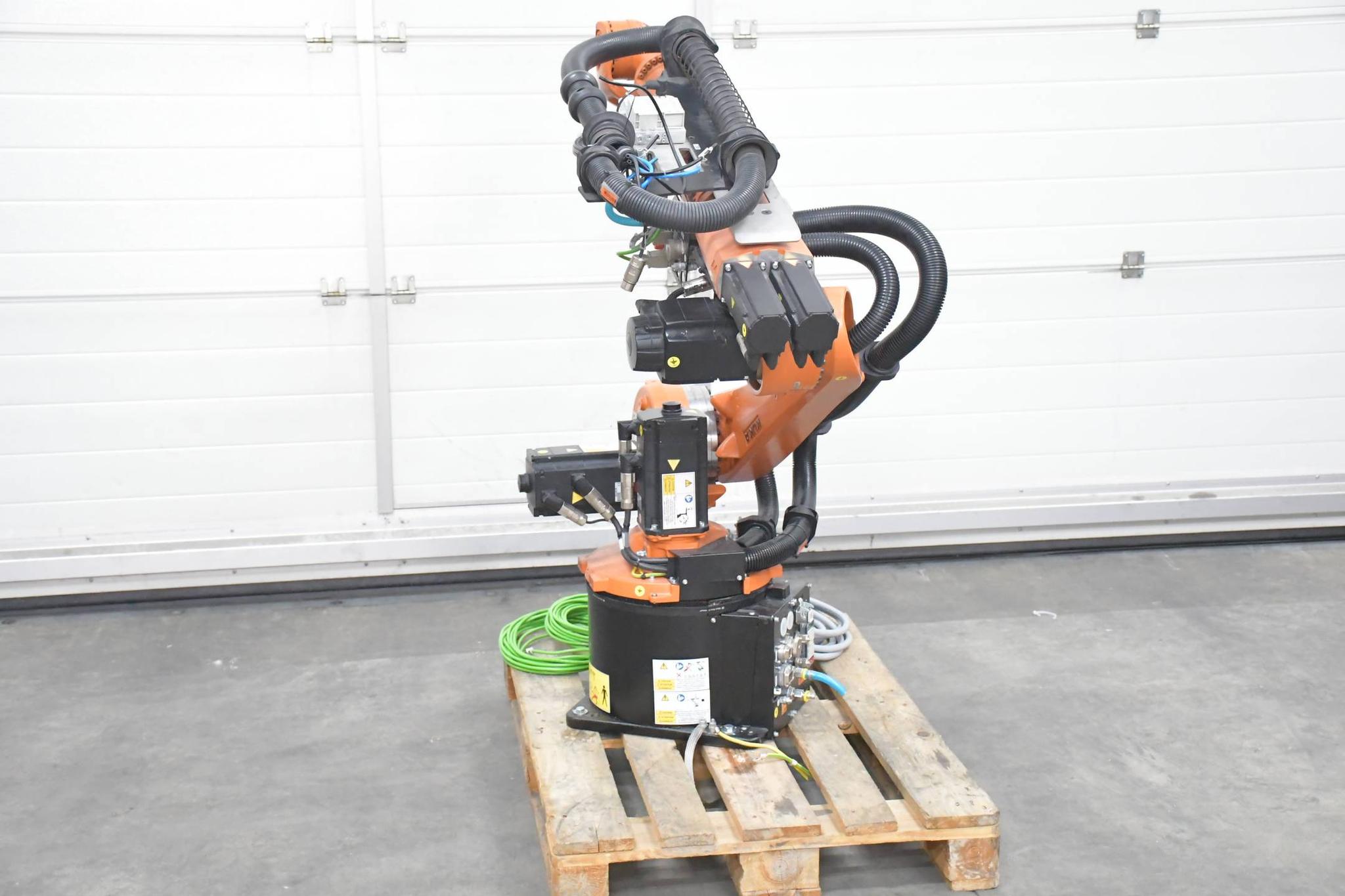 Produktfoto 3 von Kuka Industrieroboter KRC4 KR 12 R1810 ( KR12R1810 ) Roboter Robot