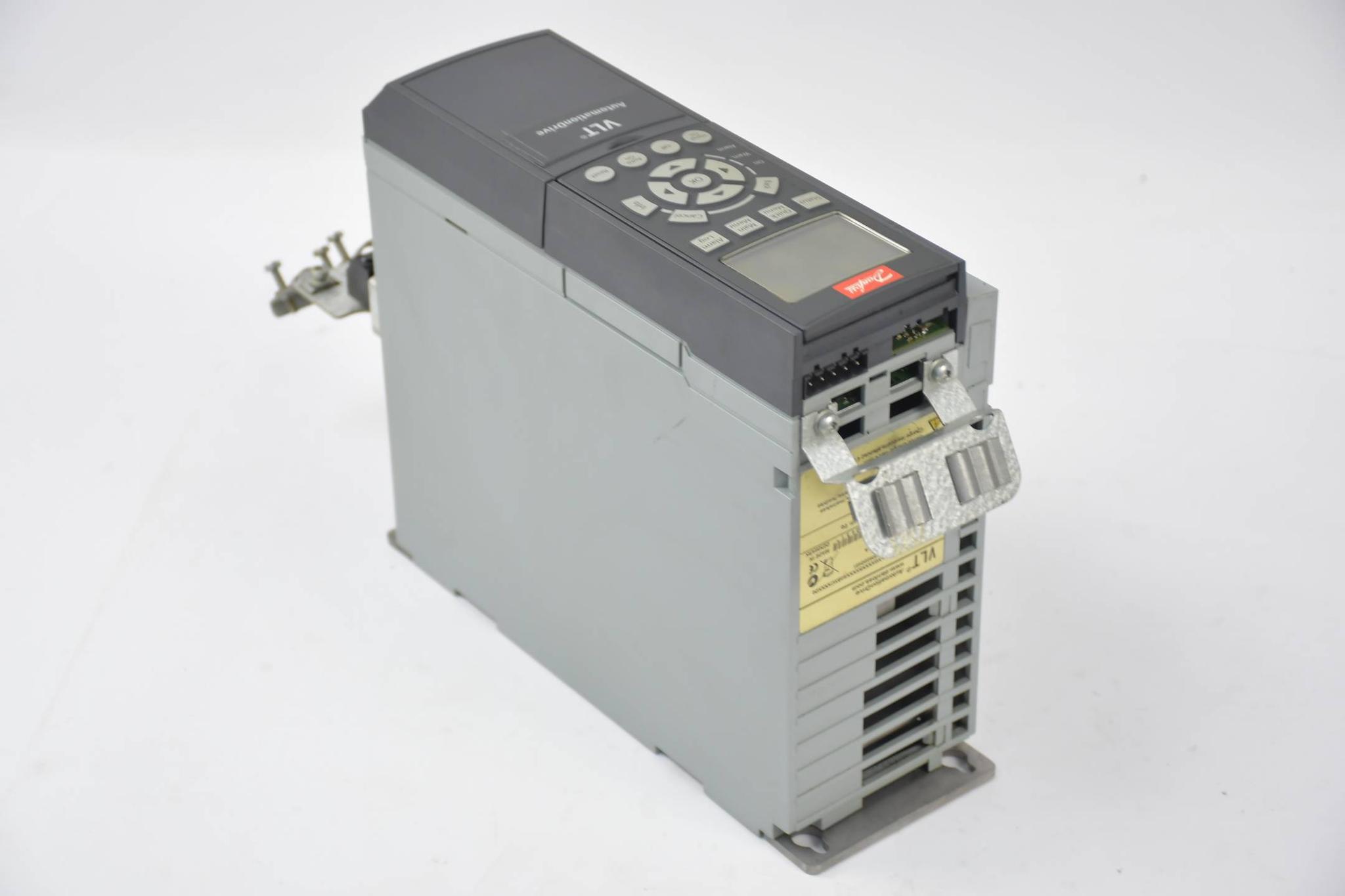 Produktfoto 2 von Danfoss Frequenzumrichter FC-302P1K5T5E20H1XGXXXXSXXXXA0BXCXXXXD0 ( 131B0330 )