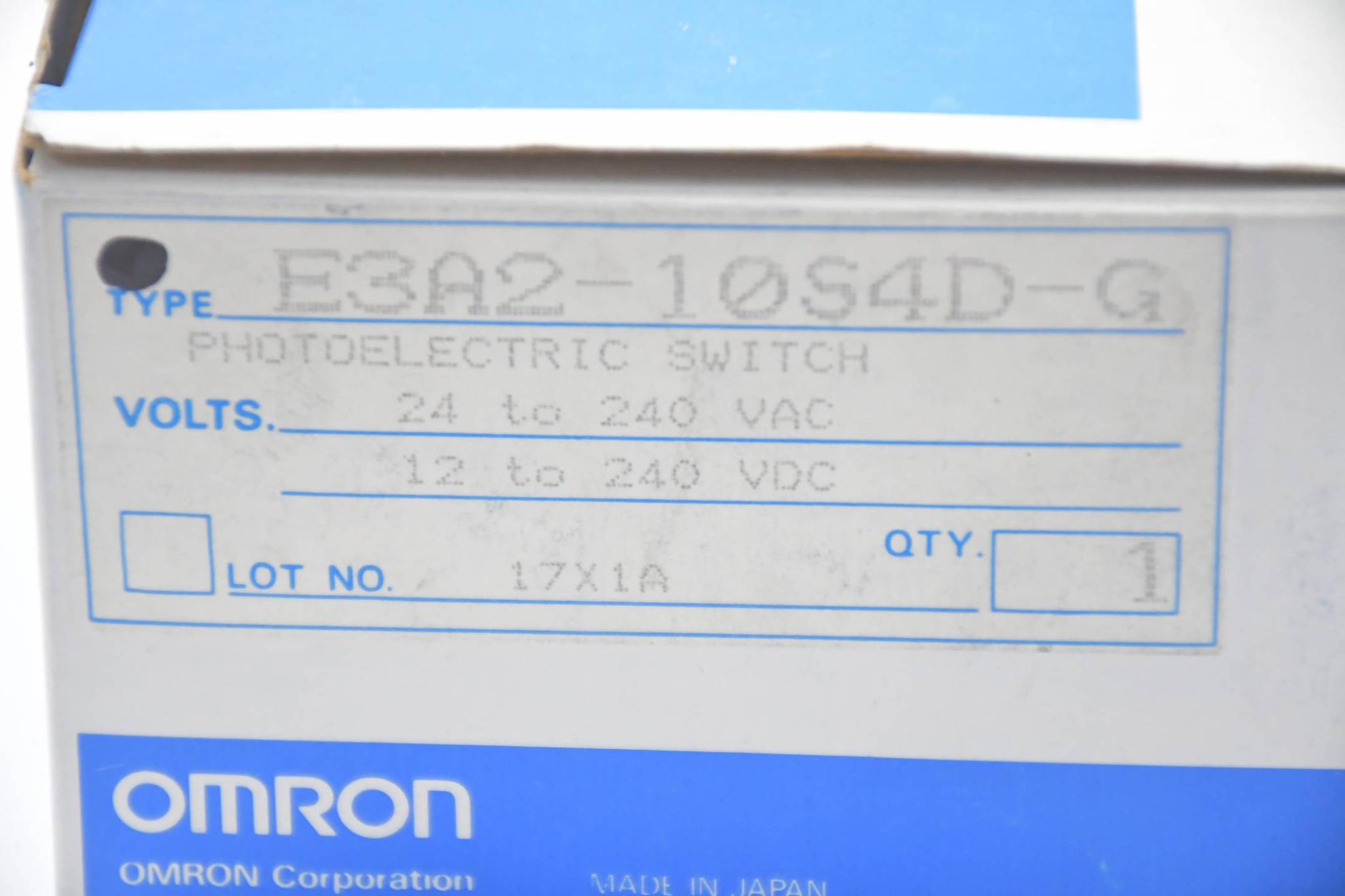 Produktfoto 3 von Omron Photoelectric switch 24 to 240 VAC , 12 to 240 VDC ( E3A2-10S4D-G )