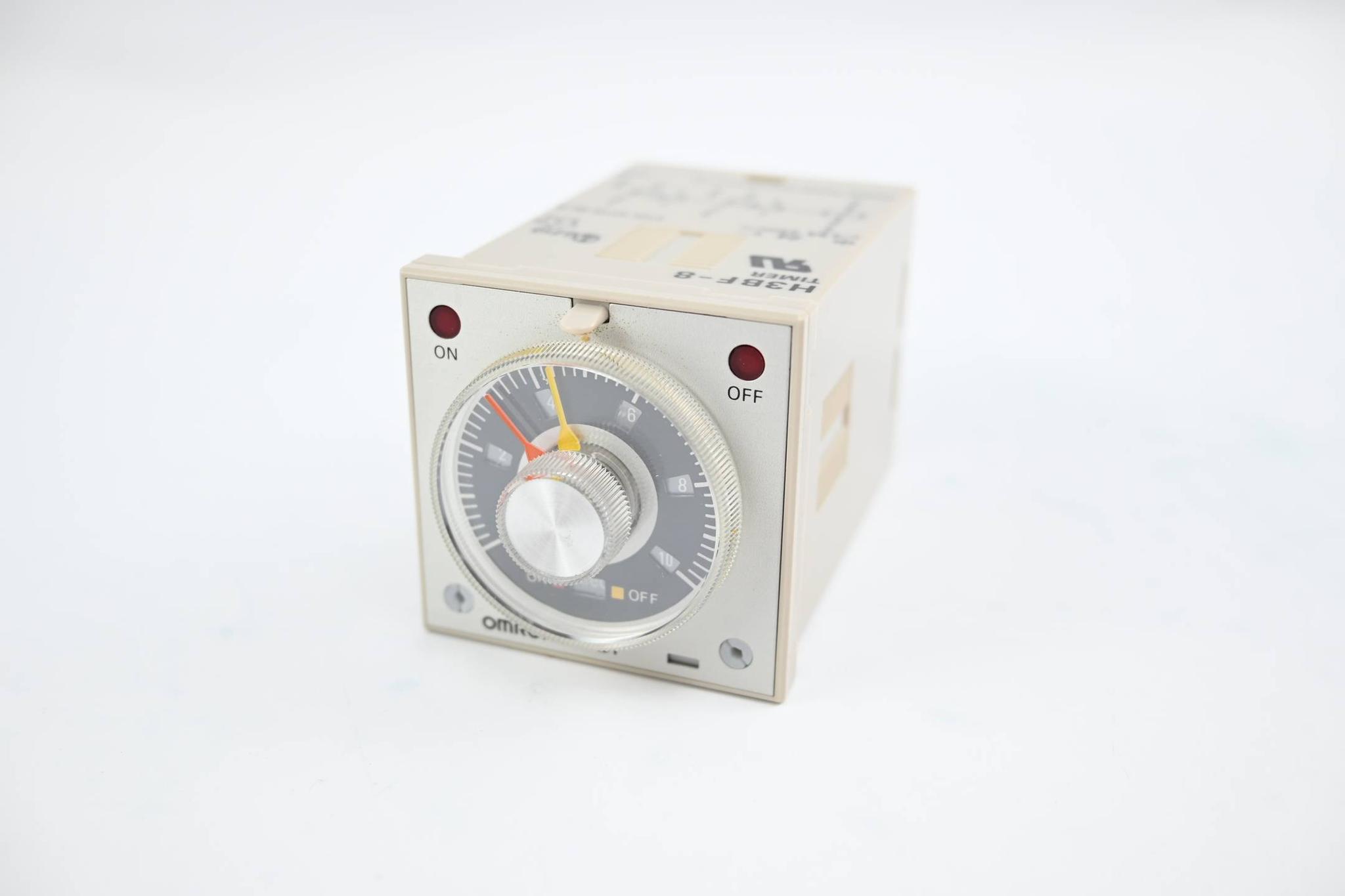 Produktfoto 1 von Omron Twin Timer 0.5s-100h 24VDC ( H3BF-8 )( H3BF-8 DIN )