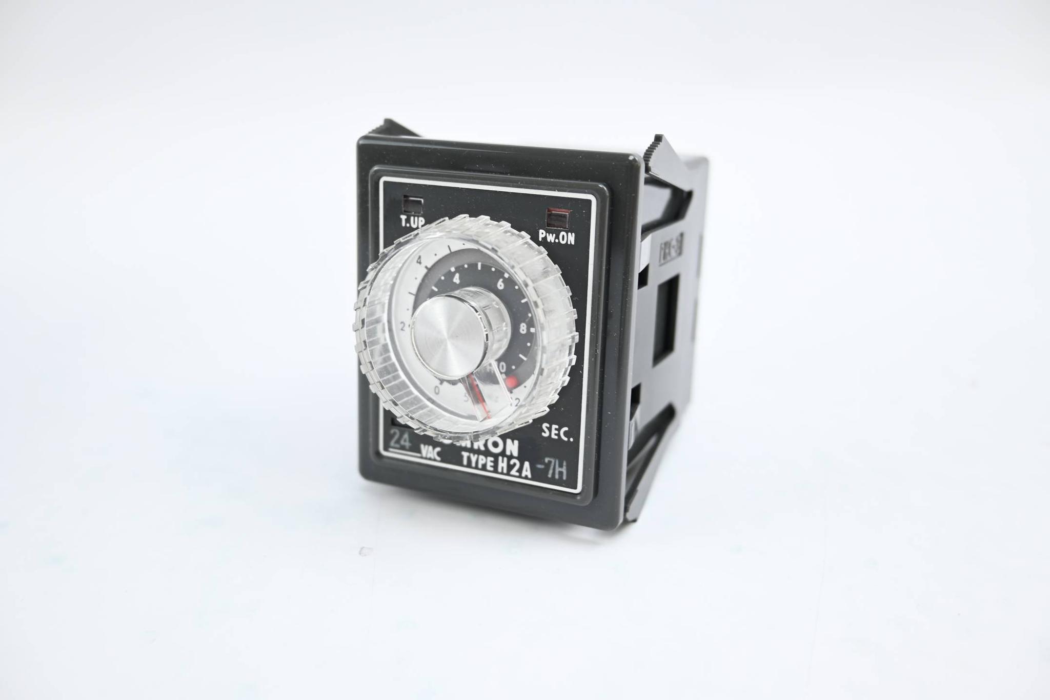 Produktfoto 1 von Omron Motor Driven Timer 12s 24VAC ( H2A-7H )