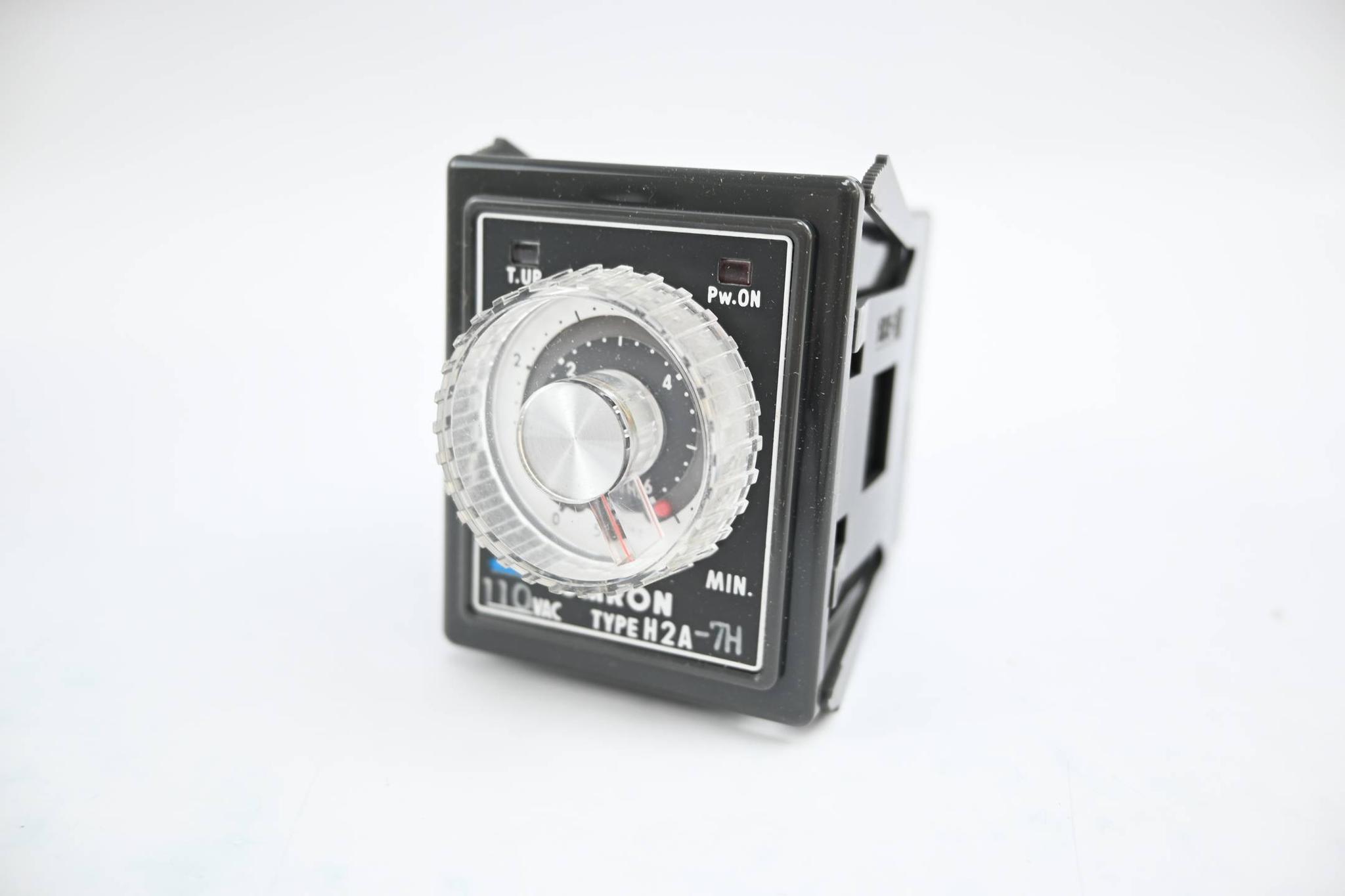 Produktfoto 1 von Omron Motor Driven Timer 7m 110VAC ( H2A-7H )