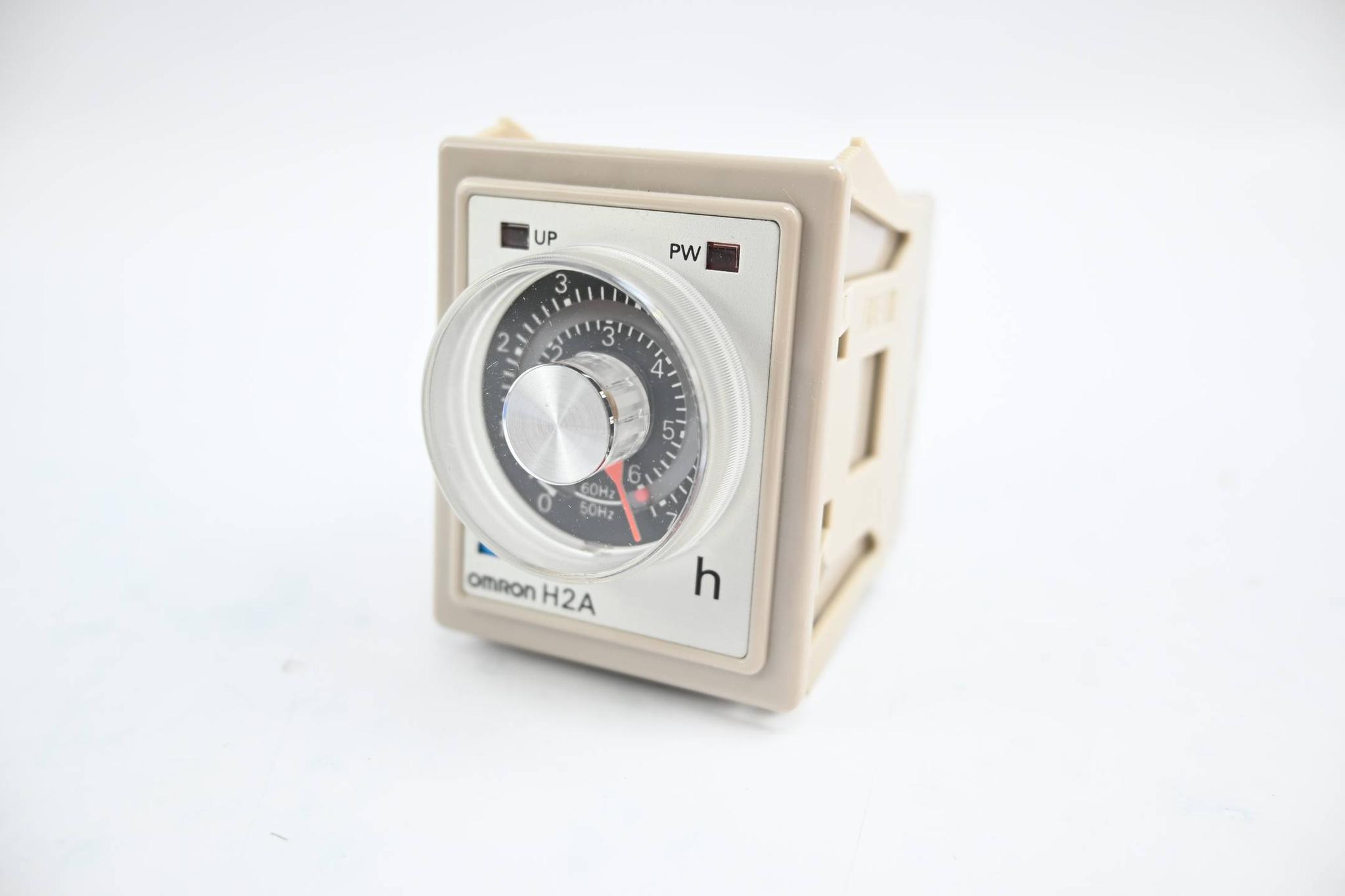 Produktfoto 1 von Omron Motor Driven Timer 7h 110VAC ( H2A-7H )