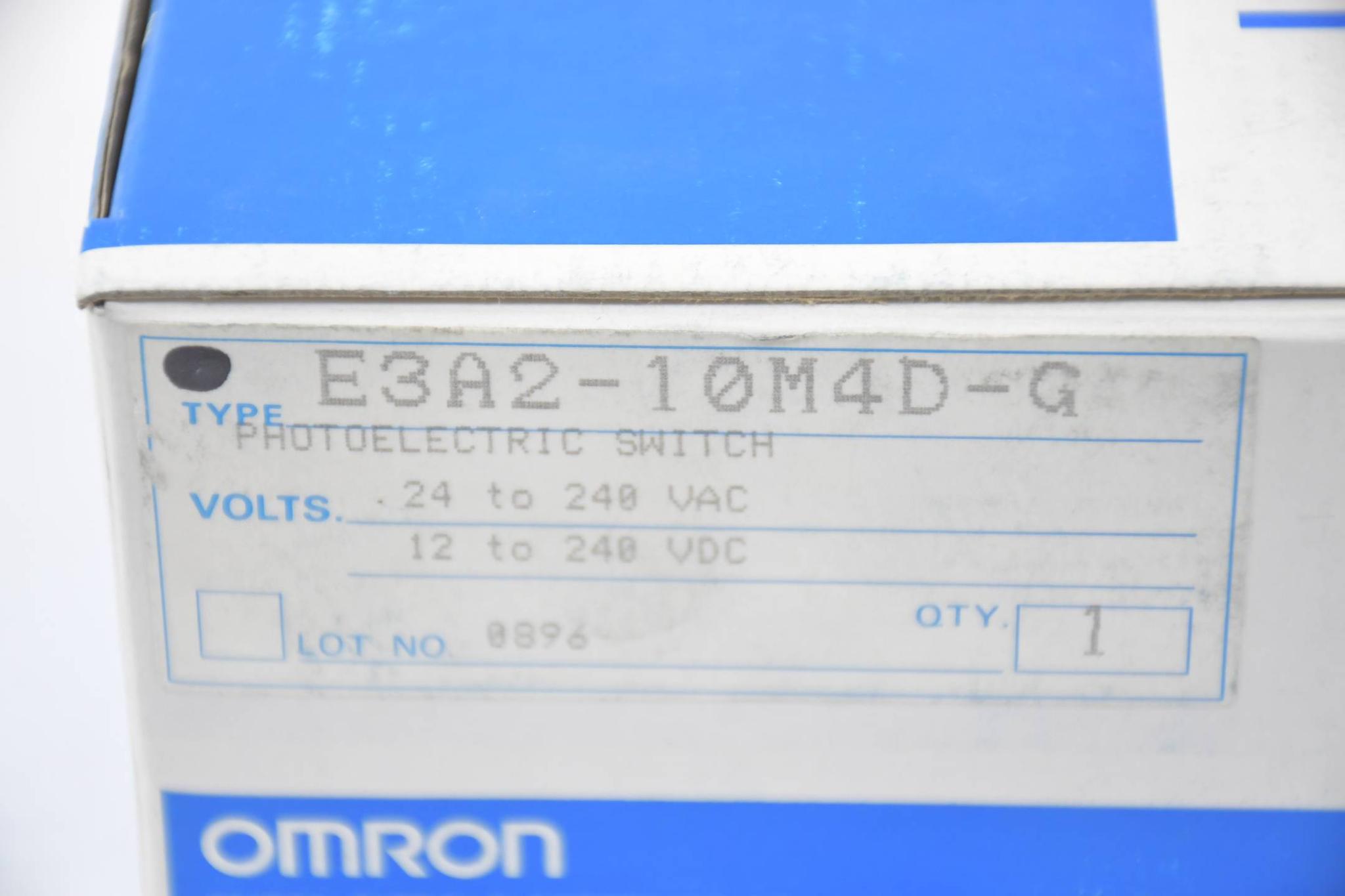 Produktfoto 3 von Omron Photoelectric switch 24 to 240VAC , 12 to 240 VDC ( E3A2-10M4D-G )