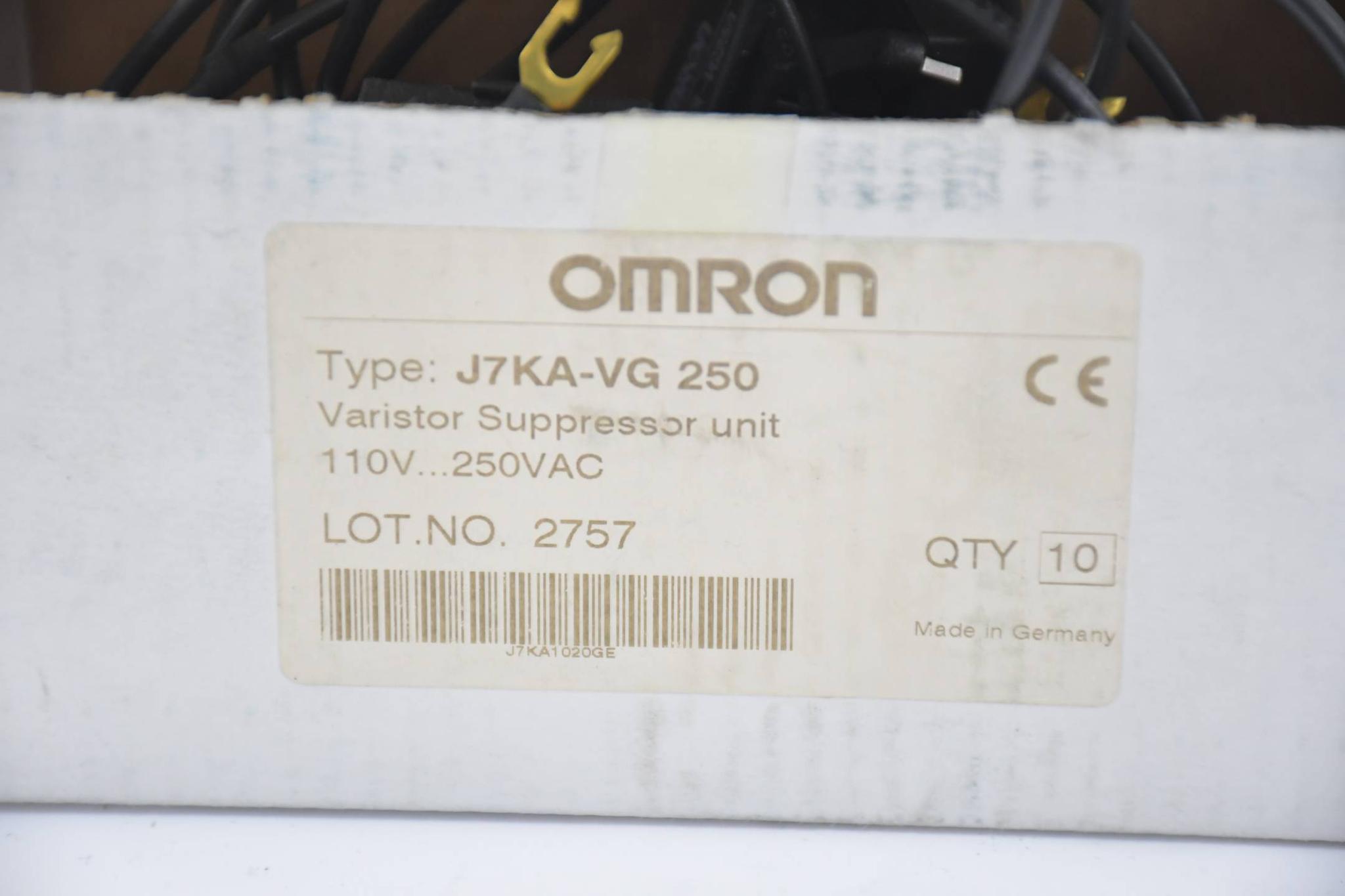 Produktfoto 2 von Omron varistor suppressor unit 110V...250VAC ( J7KA-VG 250 ) 10 Stück